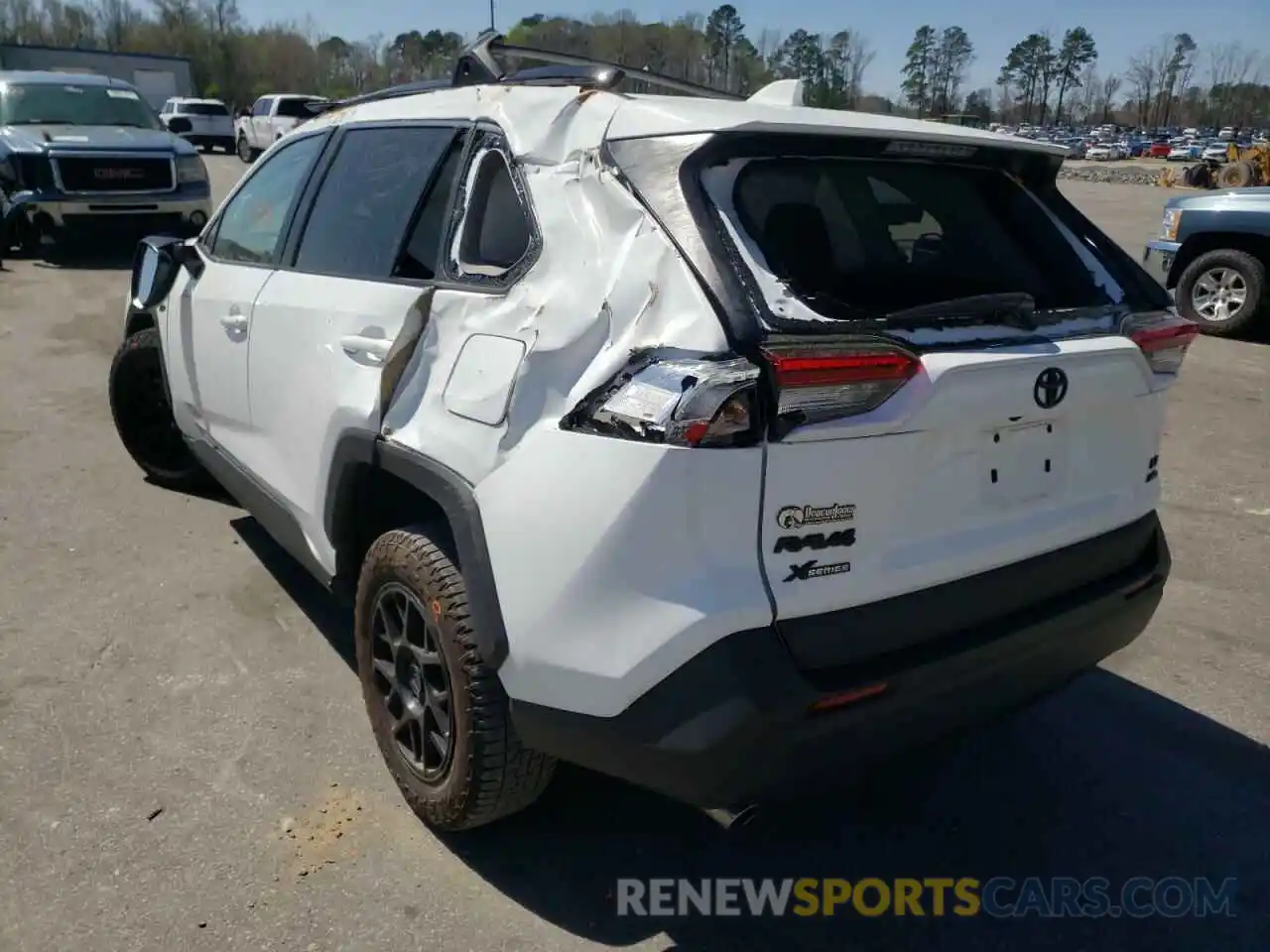 3 Photograph of a damaged car 2T3F1RFV8MC209603 TOYOTA RAV4 2021