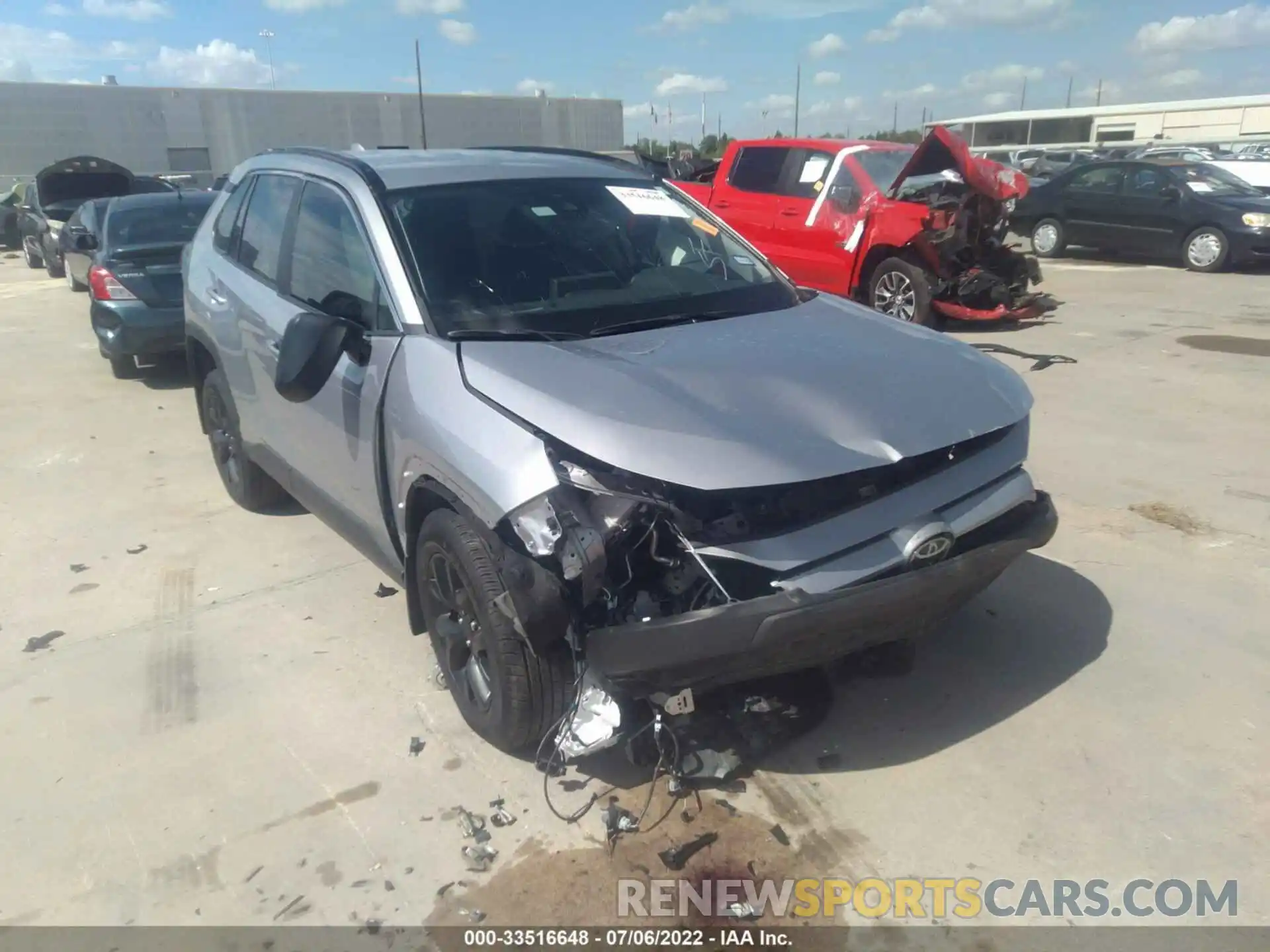 1 Photograph of a damaged car 2T3F1RFV8MC245906 TOYOTA RAV4 2021