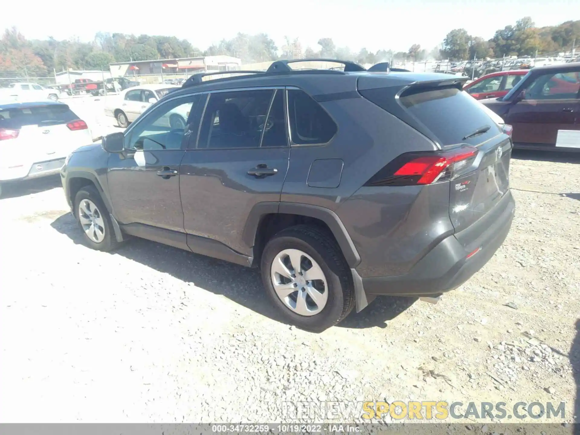 3 Photograph of a damaged car 2T3F1RFV8MC246750 TOYOTA RAV4 2021