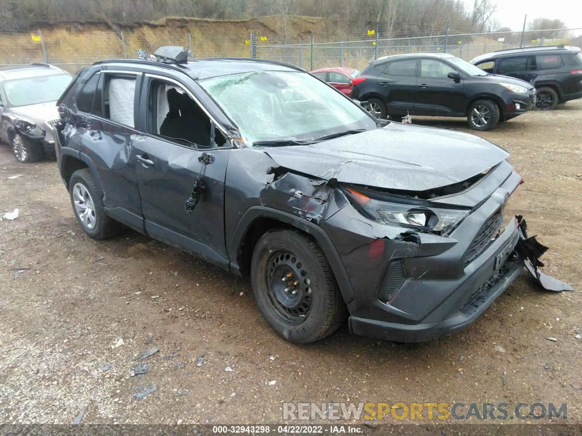 1 Фотография поврежденного автомобиля 2T3F1RFV8MW144900 TOYOTA RAV4 2021