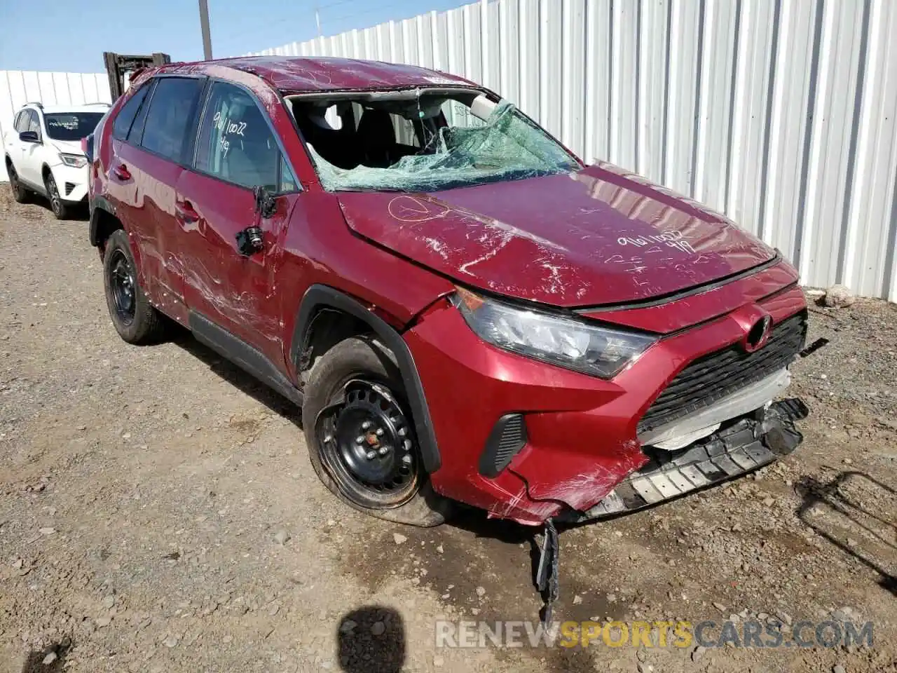 1 Photograph of a damaged car 2T3F1RFV8MW183955 TOYOTA RAV4 2021