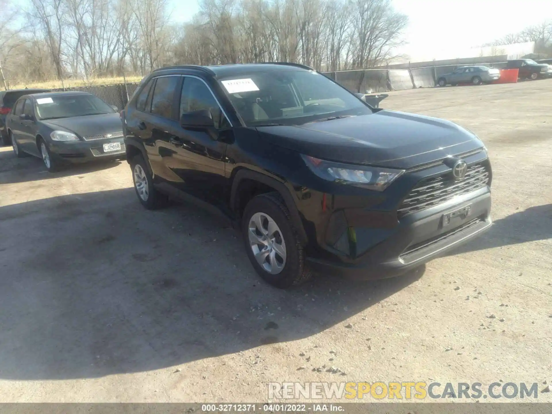 1 Photograph of a damaged car 2T3F1RFV8MW185124 TOYOTA RAV4 2021