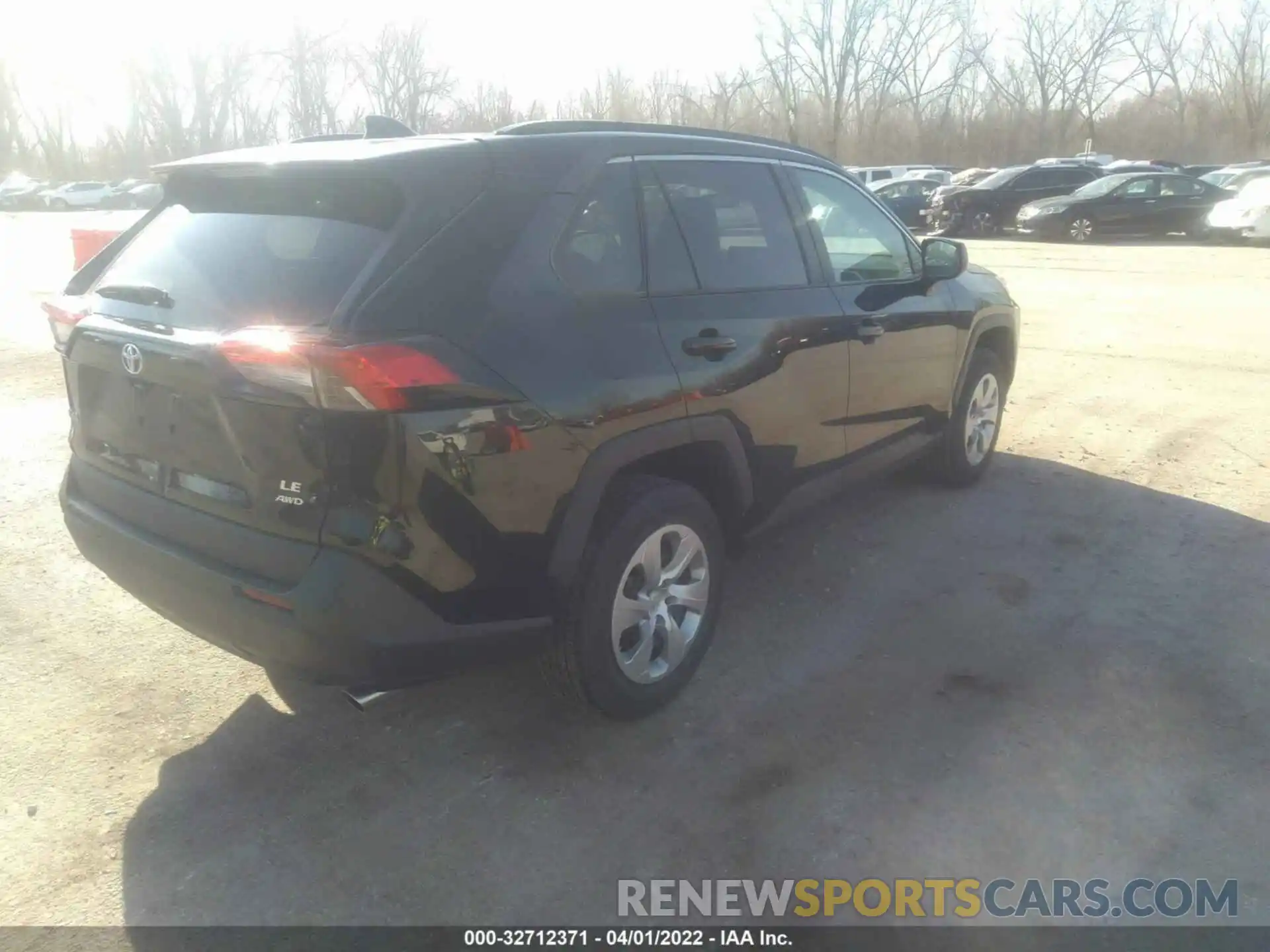 4 Photograph of a damaged car 2T3F1RFV8MW185124 TOYOTA RAV4 2021