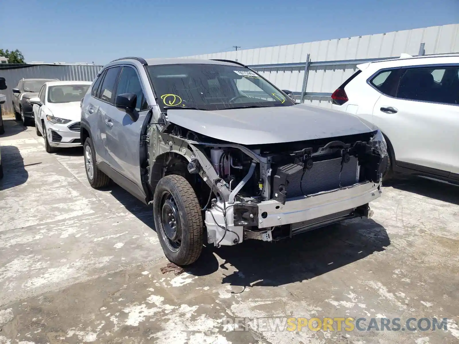 1 Photograph of a damaged car 2T3F1RFV8MW200446 TOYOTA RAV4 2021