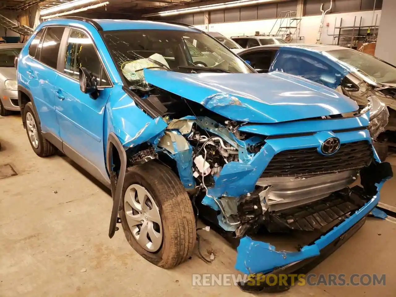 1 Photograph of a damaged car 2T3F1RFV8MW232054 TOYOTA RAV4 2021