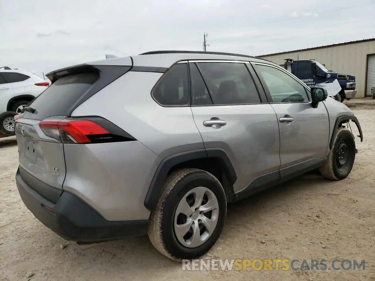 3 Photograph of a damaged car 2T3F1RFV9MC140954 TOYOTA RAV4 2021