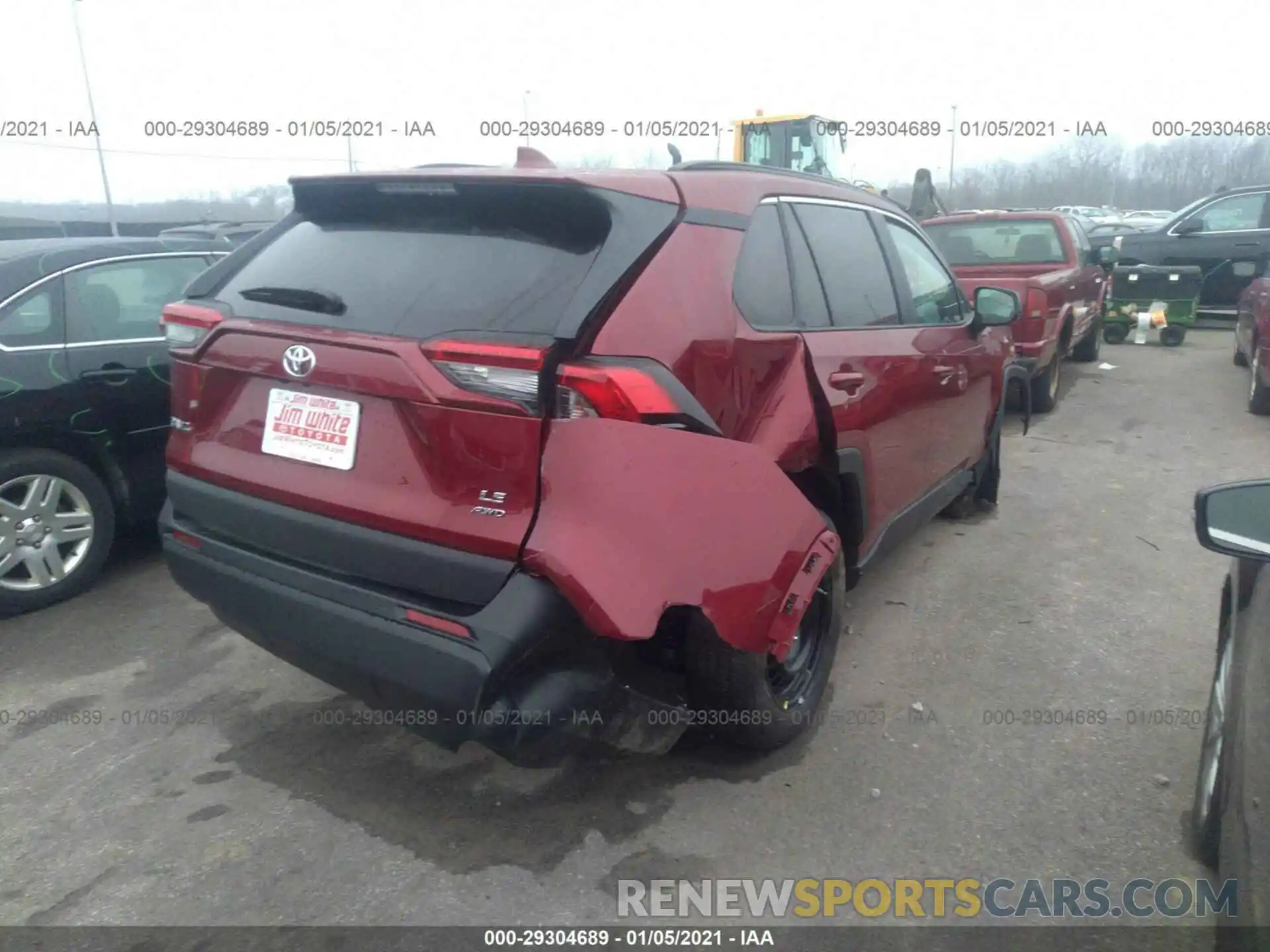 4 Photograph of a damaged car 2T3F1RFV9MC149055 TOYOTA RAV4 2021