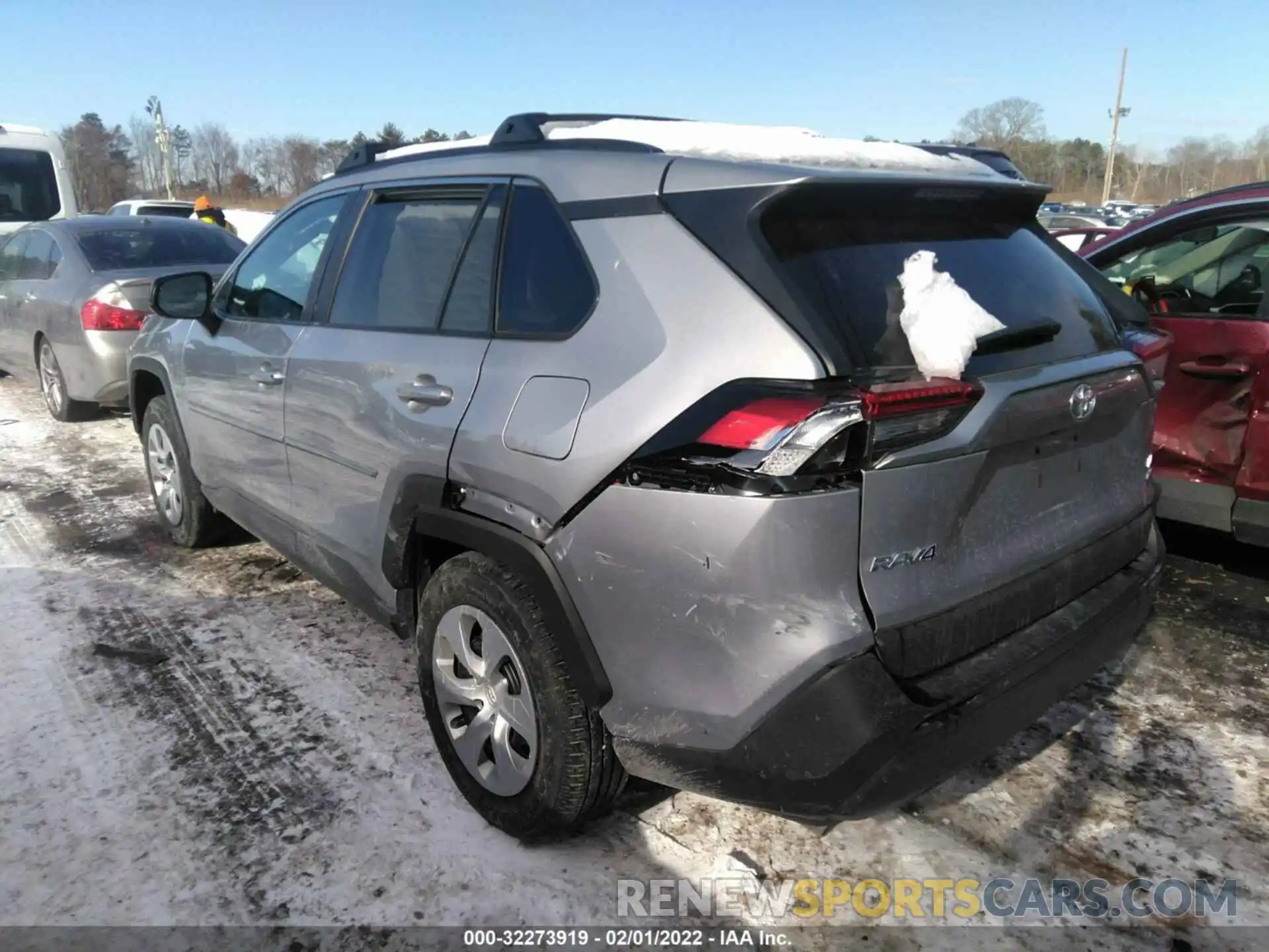 3 Photograph of a damaged car 2T3F1RFV9MC164428 TOYOTA RAV4 2021