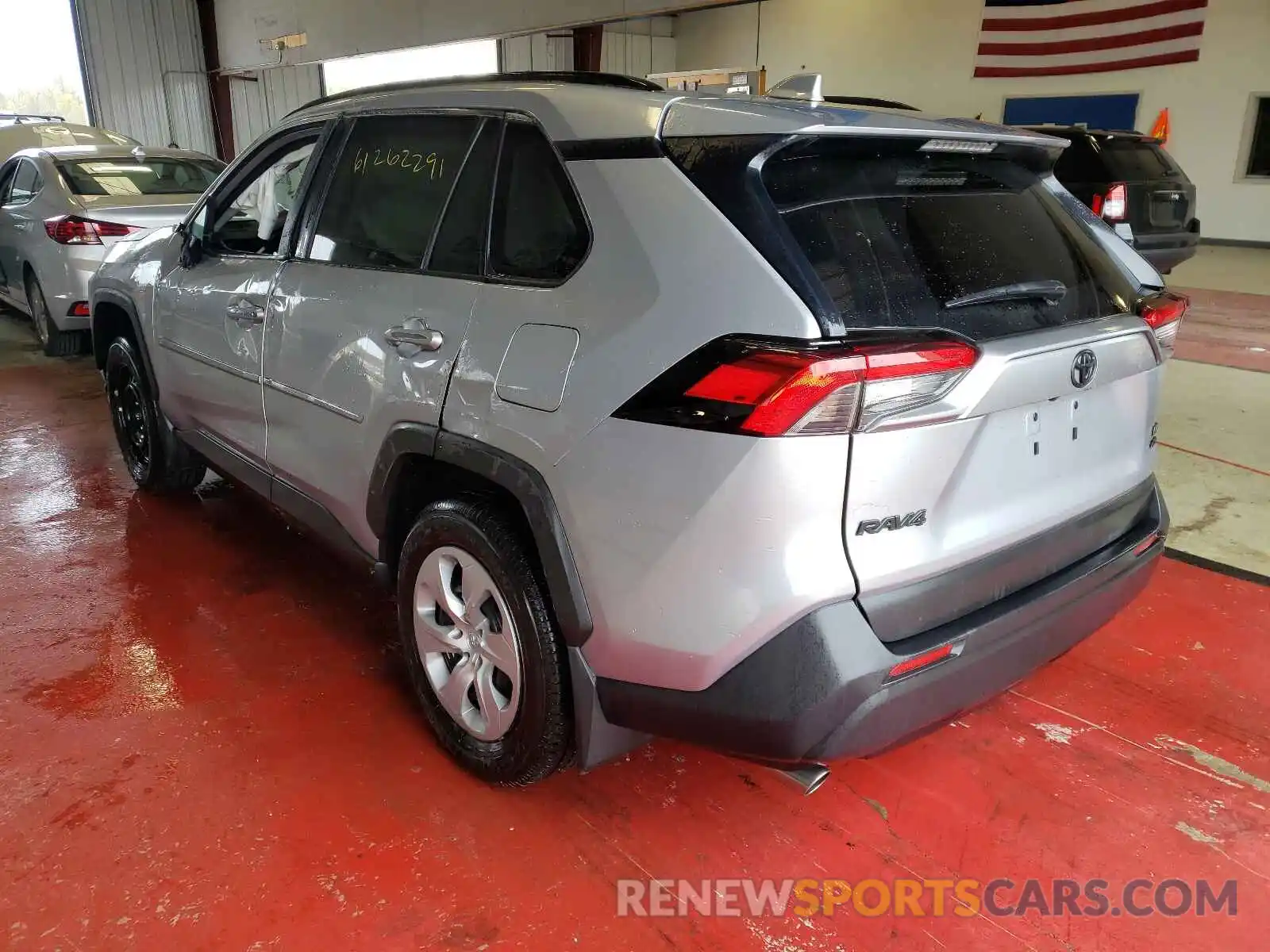 3 Photograph of a damaged car 2T3F1RFV9MC194531 TOYOTA RAV4 2021