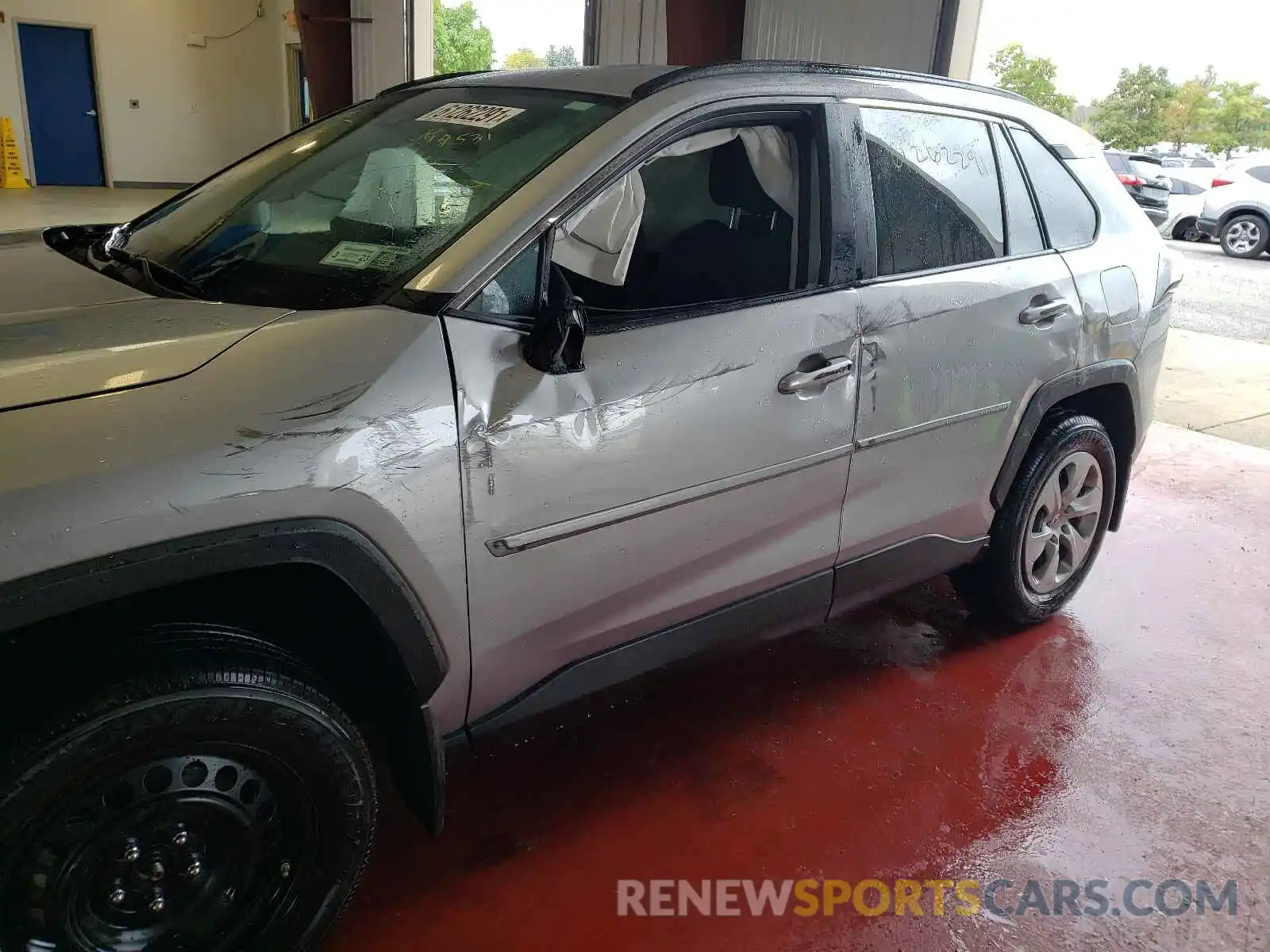 9 Photograph of a damaged car 2T3F1RFV9MC194531 TOYOTA RAV4 2021