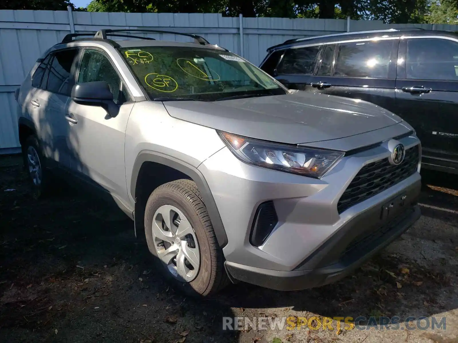 1 Photograph of a damaged car 2T3F1RFV9MC203499 TOYOTA RAV4 2021