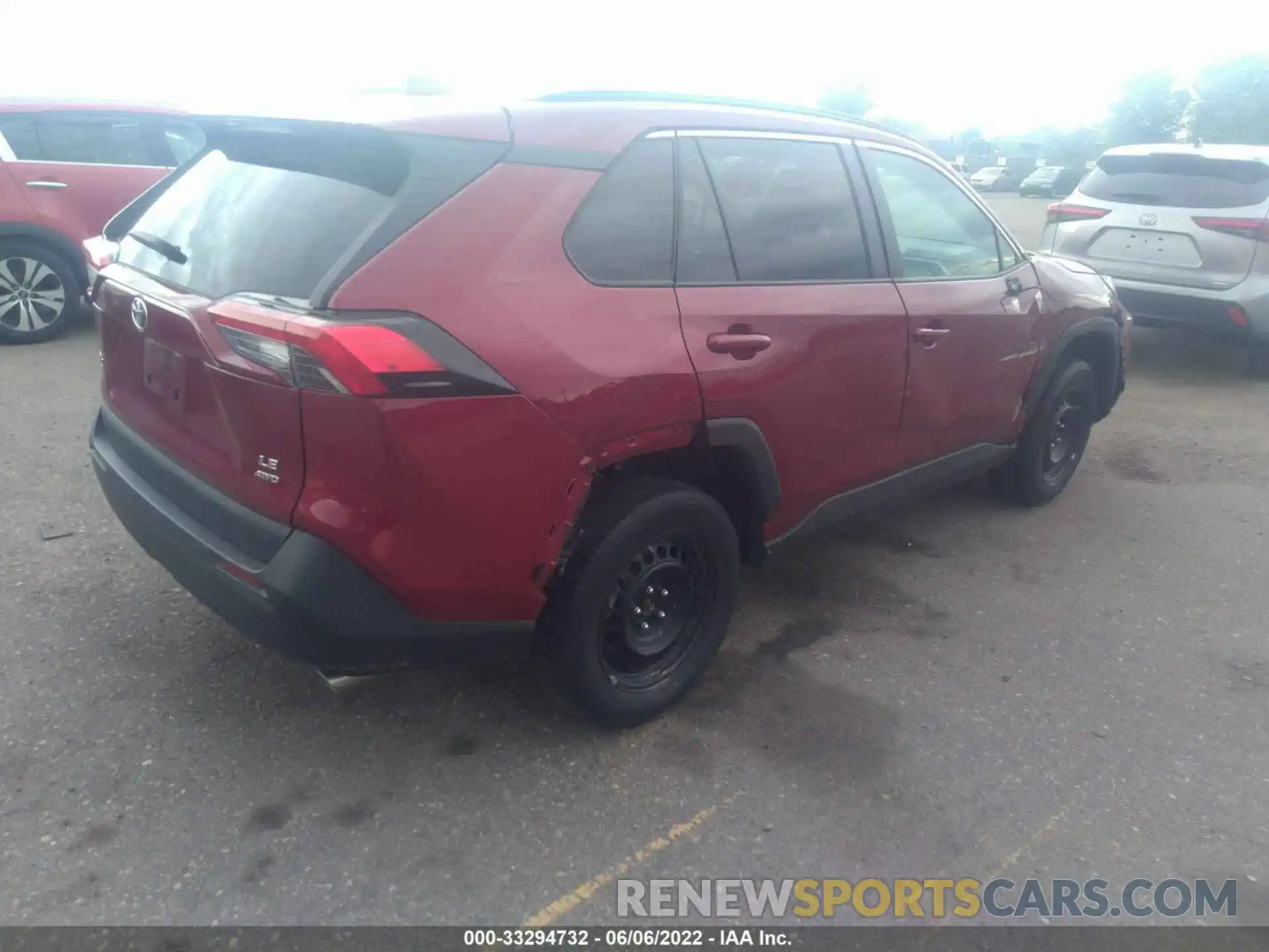 4 Photograph of a damaged car 2T3F1RFV9MW174388 TOYOTA RAV4 2021