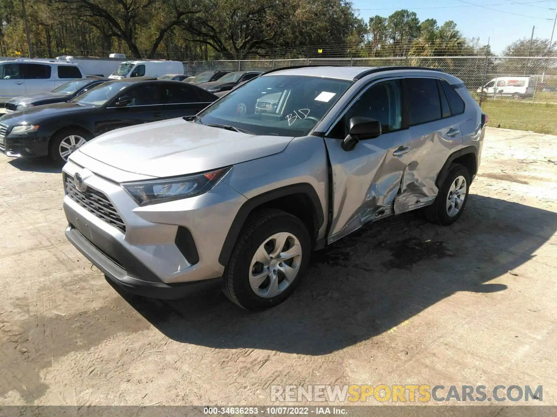 2 Photograph of a damaged car 2T3F1RFV9MW195760 TOYOTA RAV4 2021