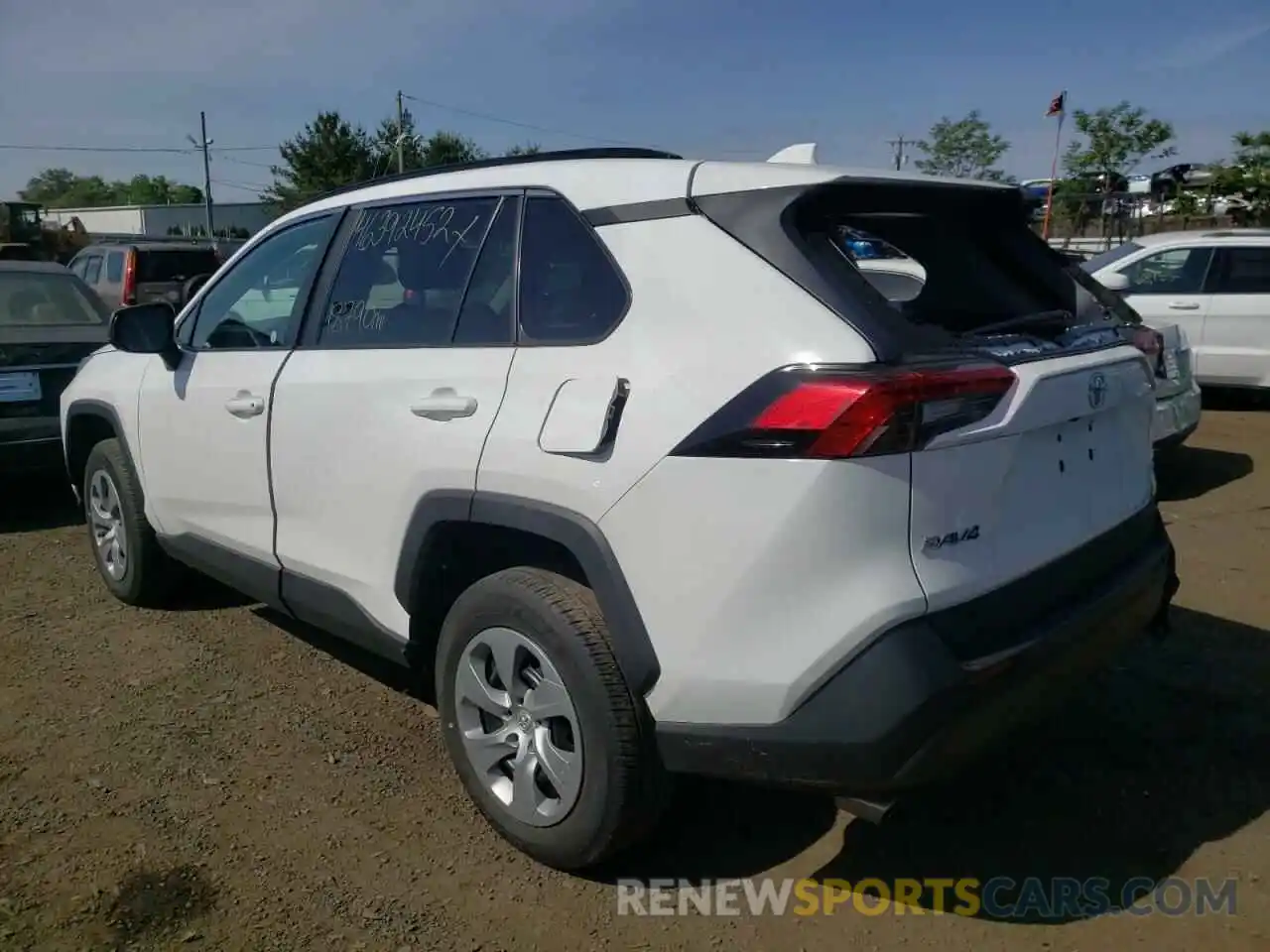 3 Photograph of a damaged car 2T3F1RFV9MW197587 TOYOTA RAV4 2021