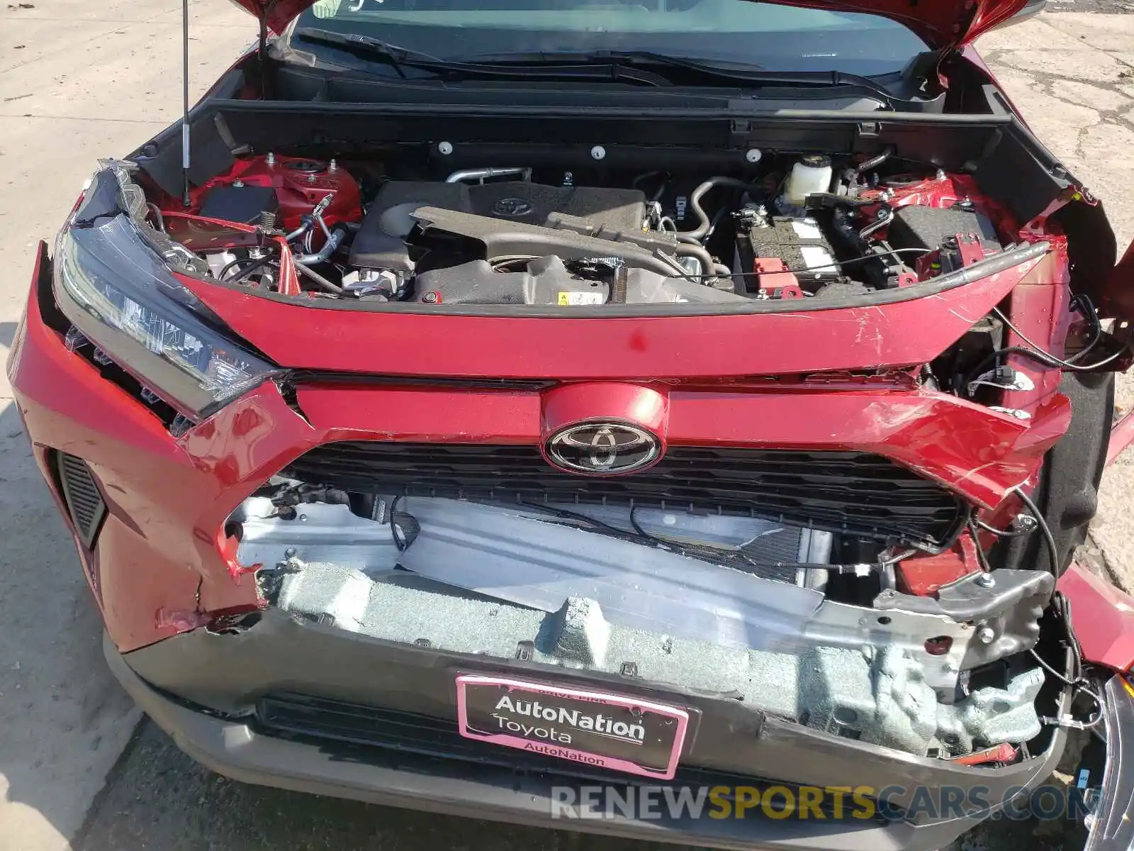 7 Photograph of a damaged car 2T3F1RFV9MW220964 TOYOTA RAV4 2021