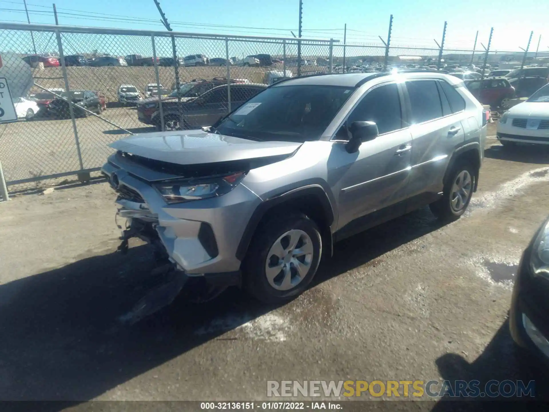 2 Photograph of a damaged car 2T3F1RFV9MW222634 TOYOTA RAV4 2021