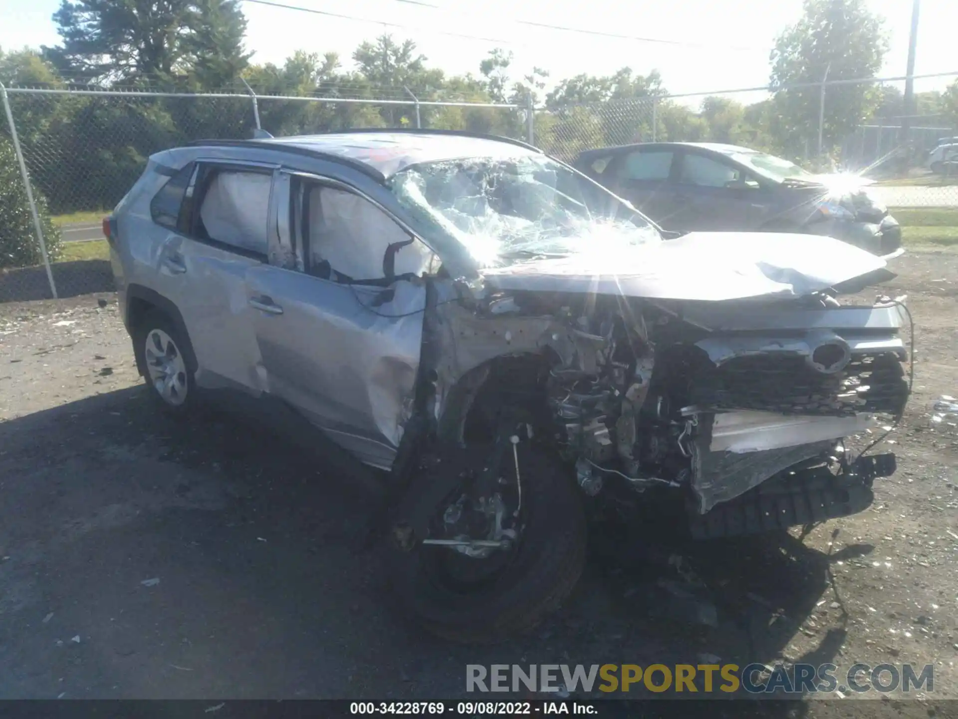 1 Photograph of a damaged car 2T3F1RFV9MW227719 TOYOTA RAV4 2021