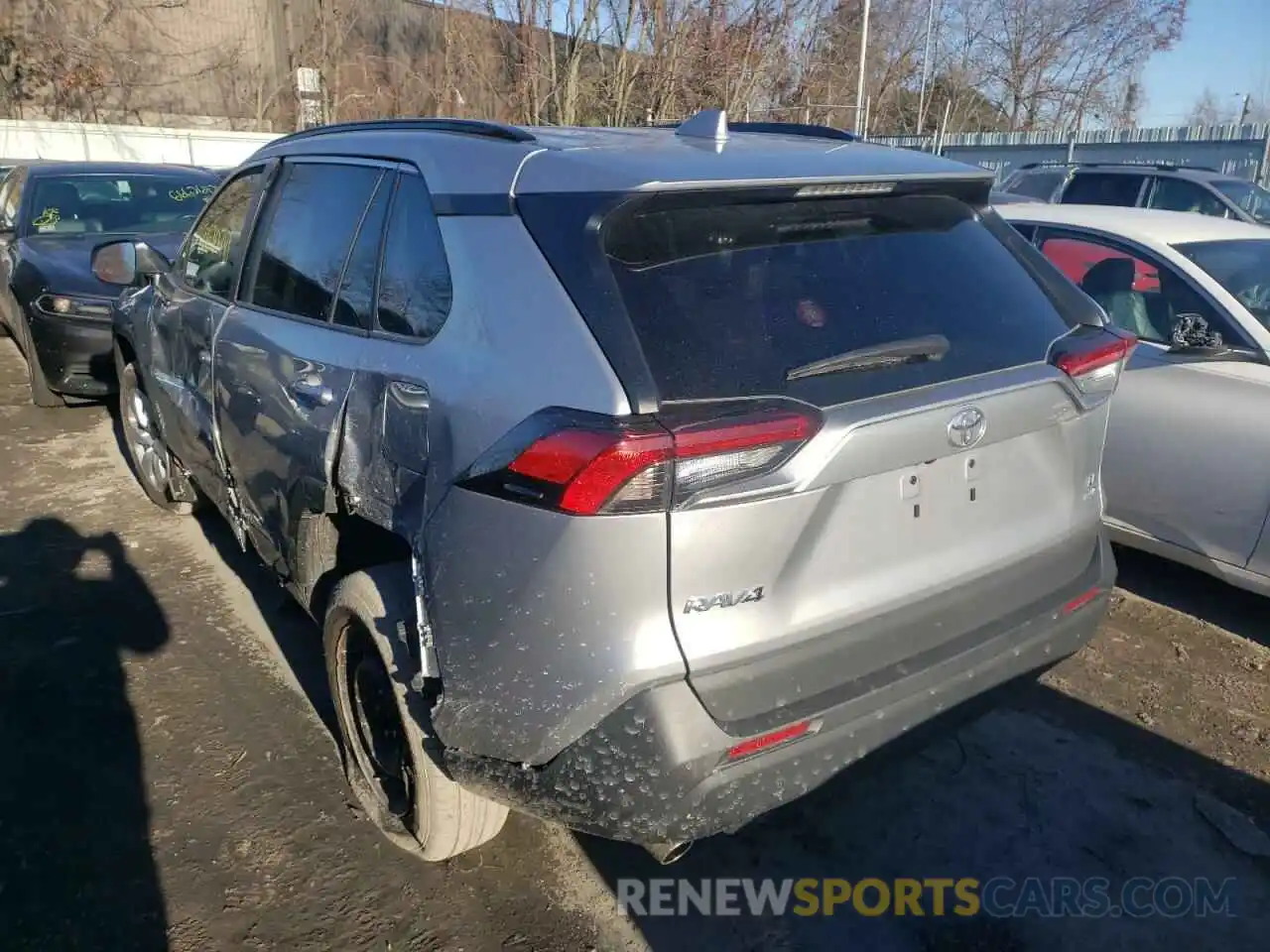 3 Photograph of a damaged car 2T3F1RFVXMC142468 TOYOTA RAV4 2021