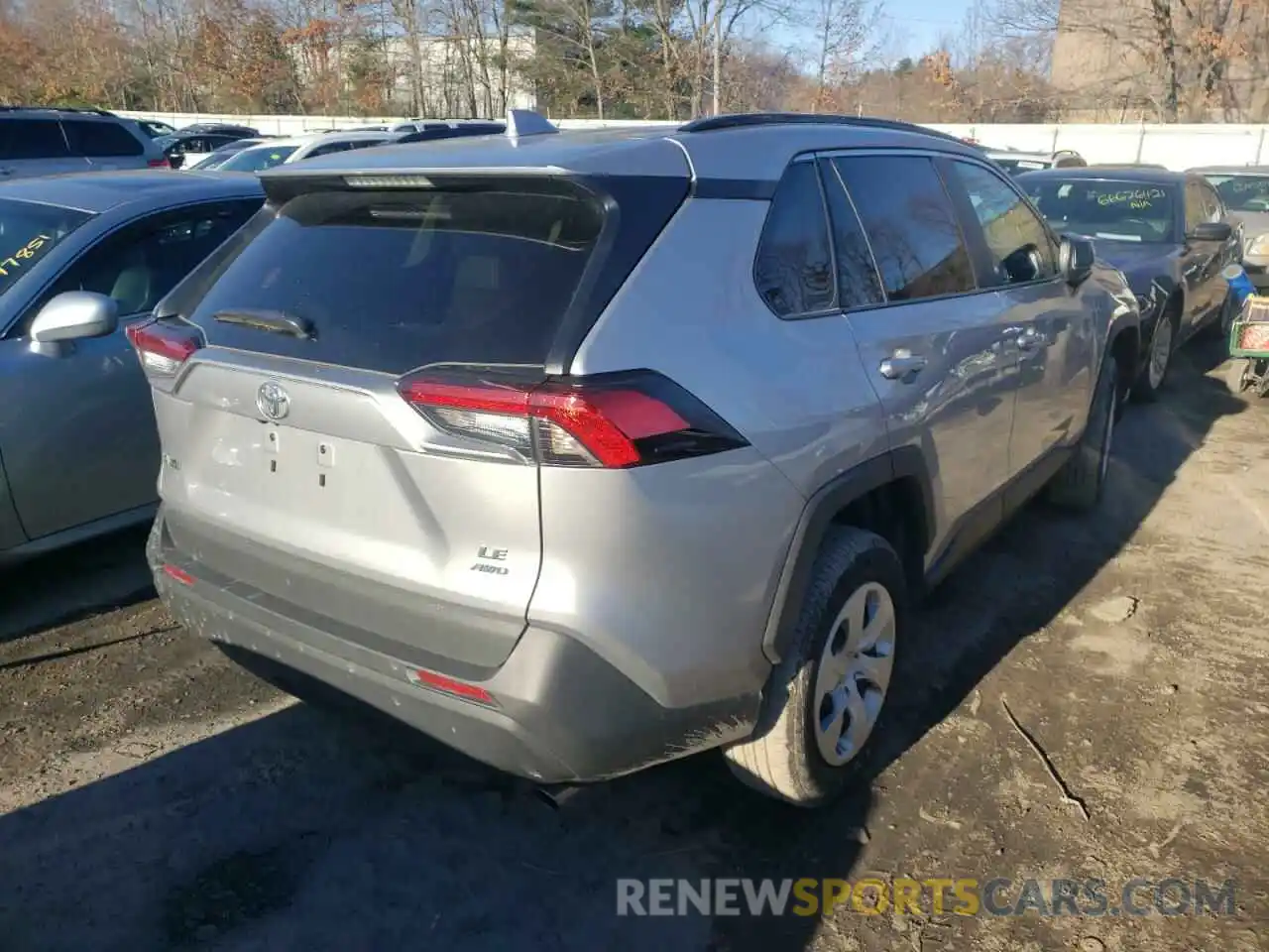 4 Photograph of a damaged car 2T3F1RFVXMC142468 TOYOTA RAV4 2021