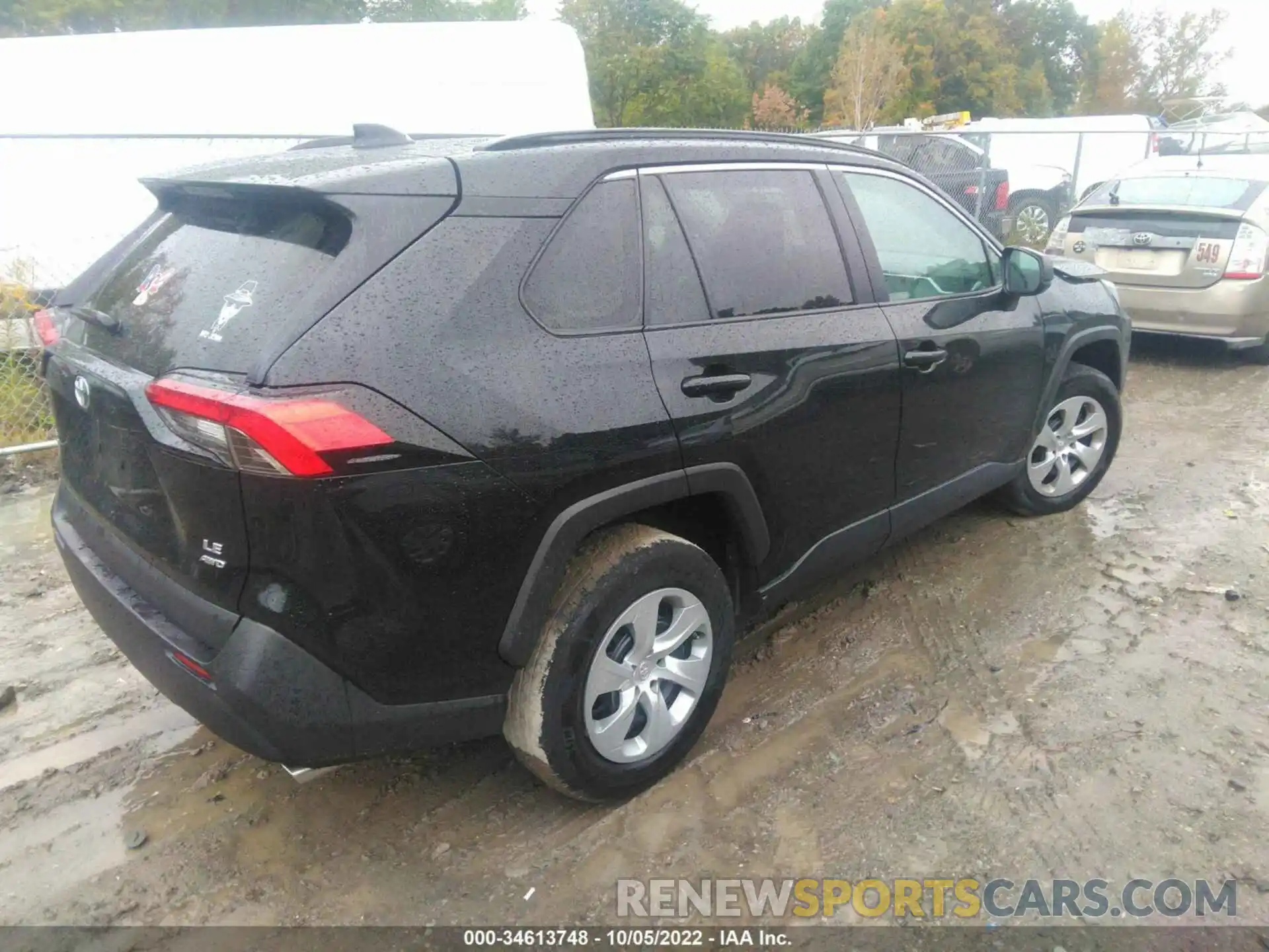 4 Photograph of a damaged car 2T3F1RFVXMC201678 TOYOTA RAV4 2021