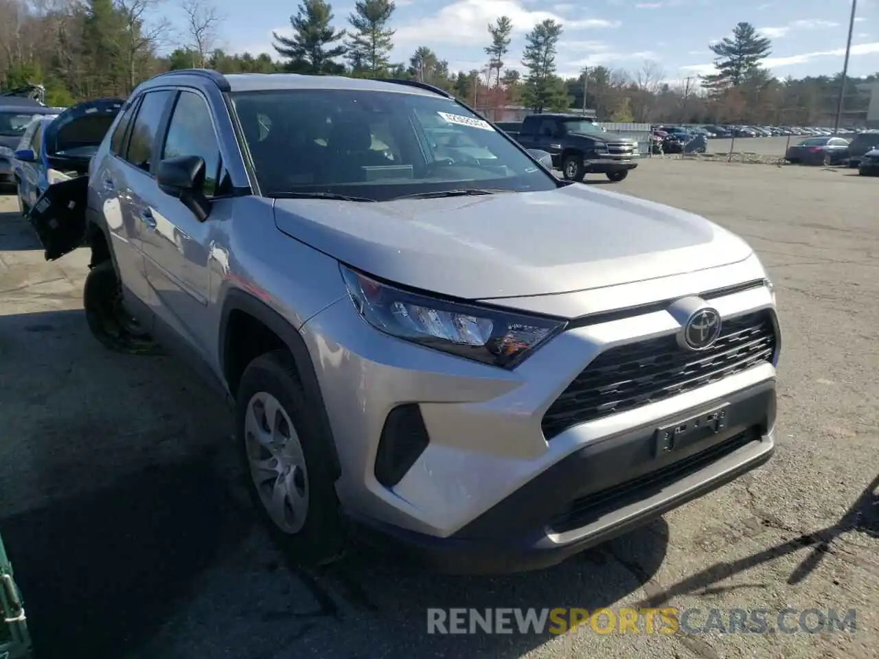 1 Photograph of a damaged car 2T3F1RFVXMC207769 TOYOTA RAV4 2021