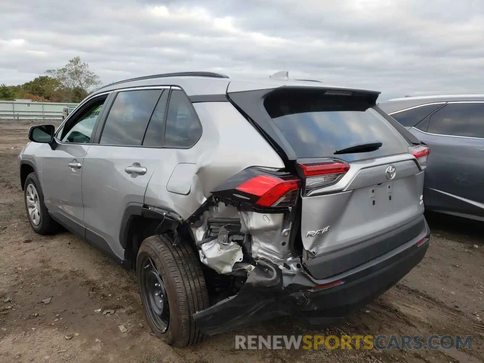 3 Photograph of a damaged car 2T3F1RFVXMC208159 TOYOTA RAV4 2021