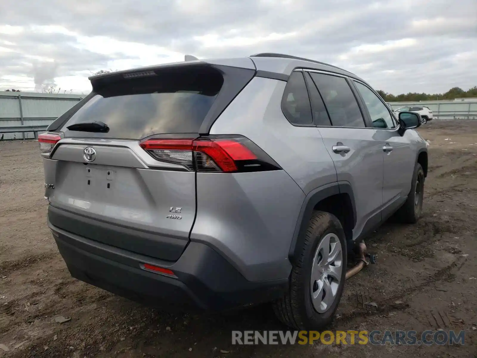 4 Photograph of a damaged car 2T3F1RFVXMC208159 TOYOTA RAV4 2021