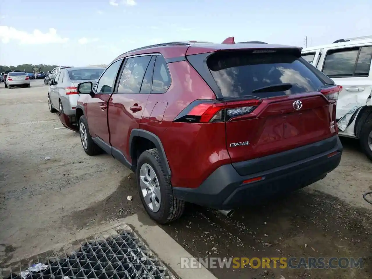 3 Photograph of a damaged car 2T3F1RFVXMW185223 TOYOTA RAV4 2021