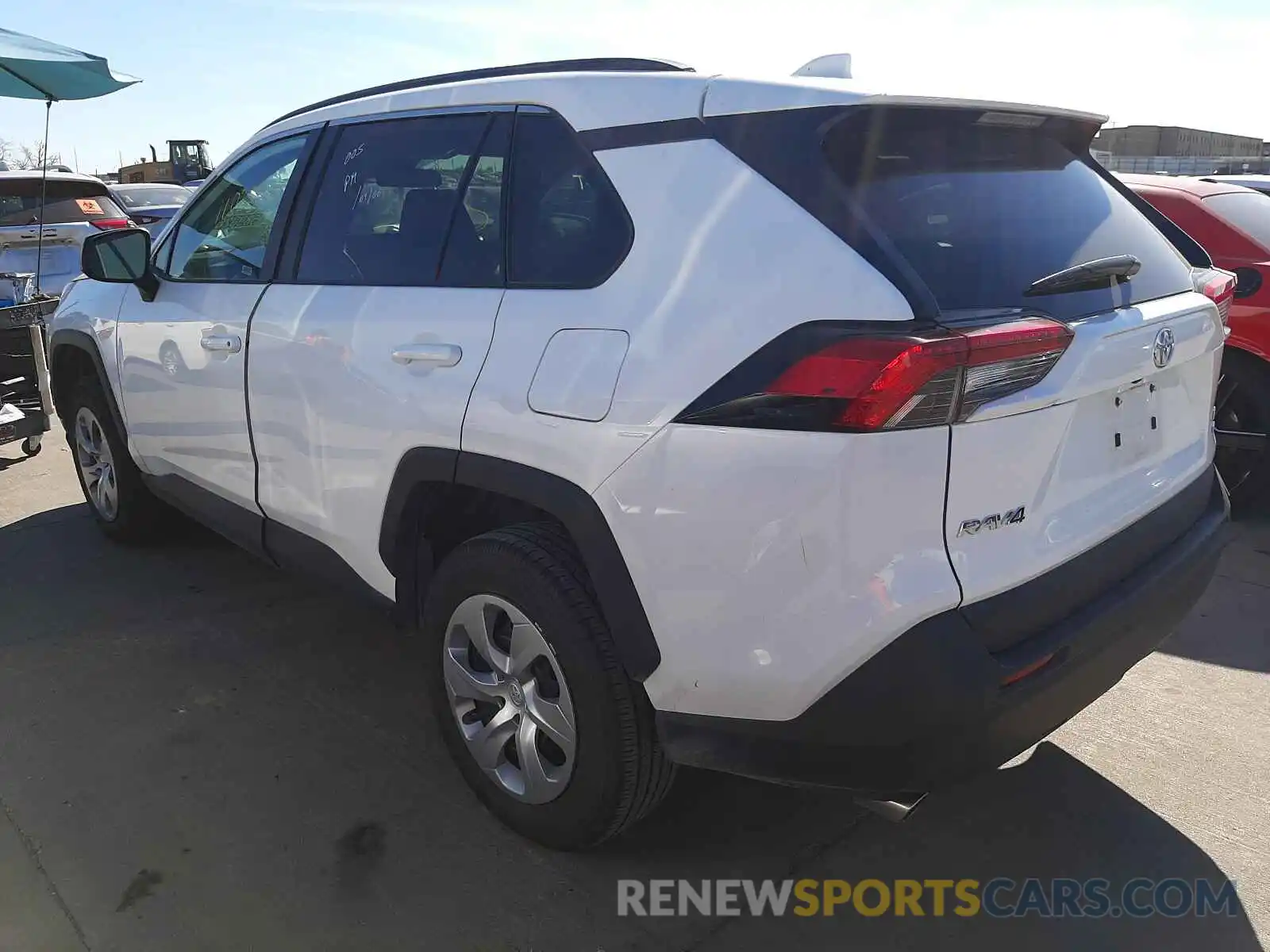 3 Photograph of a damaged car 2T3F1RFVXMW194634 TOYOTA RAV4 2021