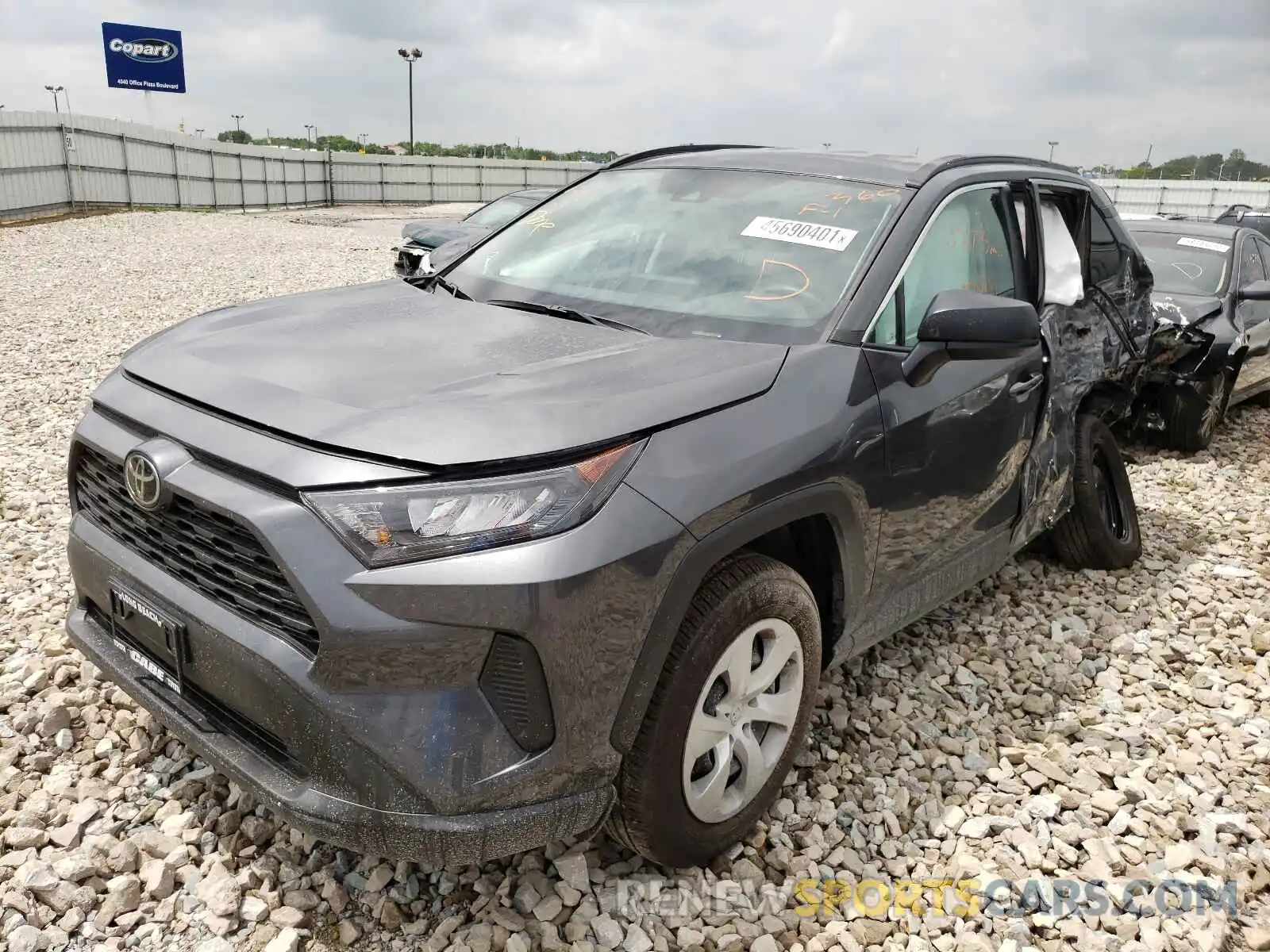 2 Photograph of a damaged car 2T3F1RFVXMW199574 TOYOTA RAV4 2021