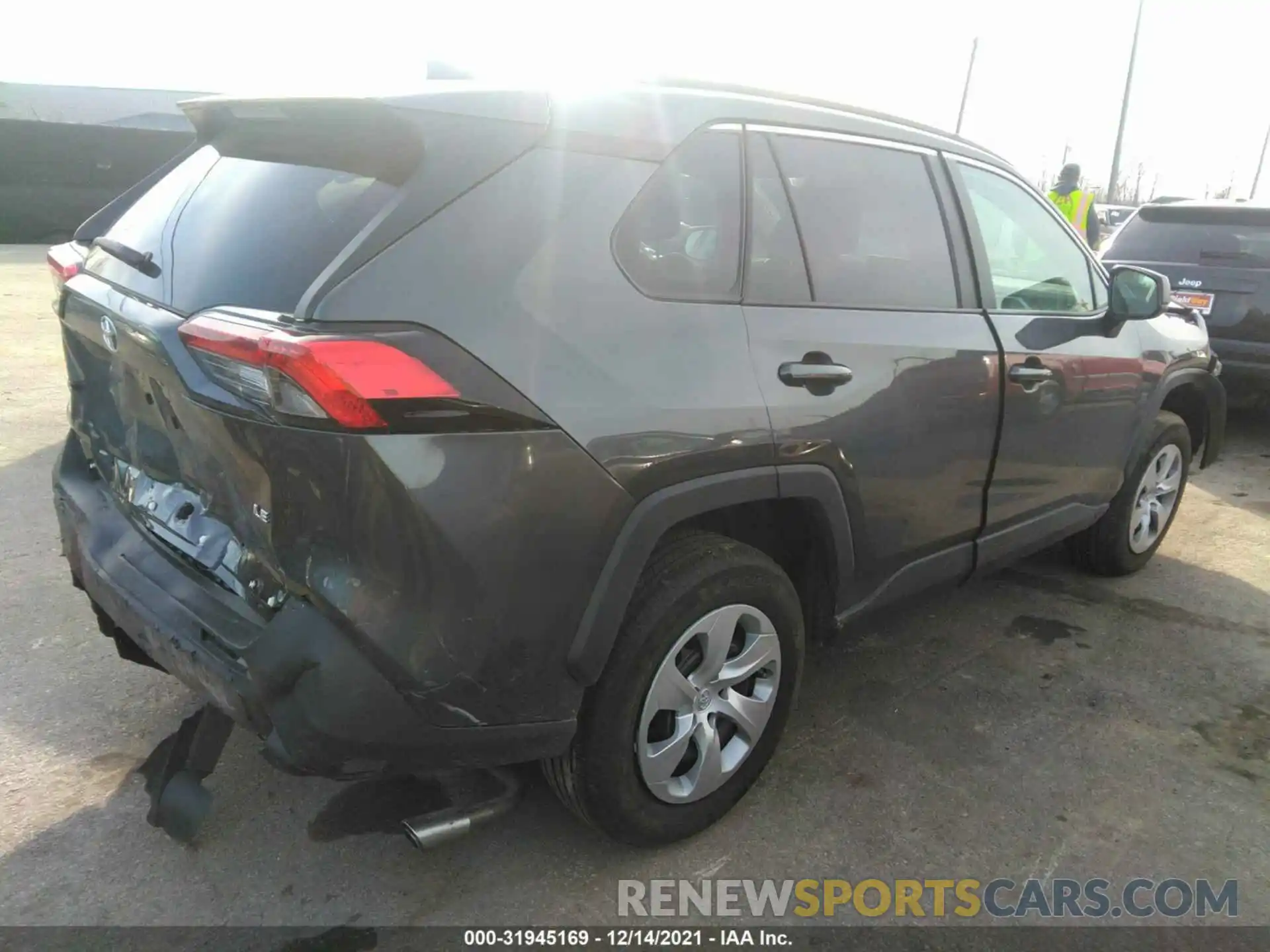 4 Фотография поврежденного автомобиля 2T3F1RFVXMW228247 TOYOTA RAV4 2021