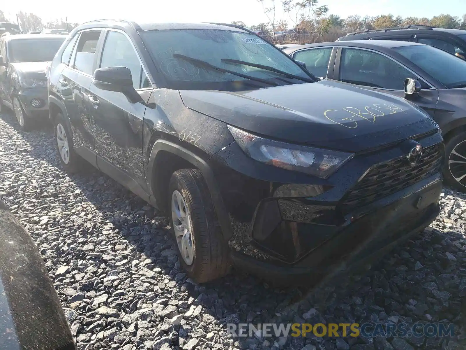 1 Photograph of a damaged car 2T3G1RFV0MC152723 TOYOTA RAV4 2021