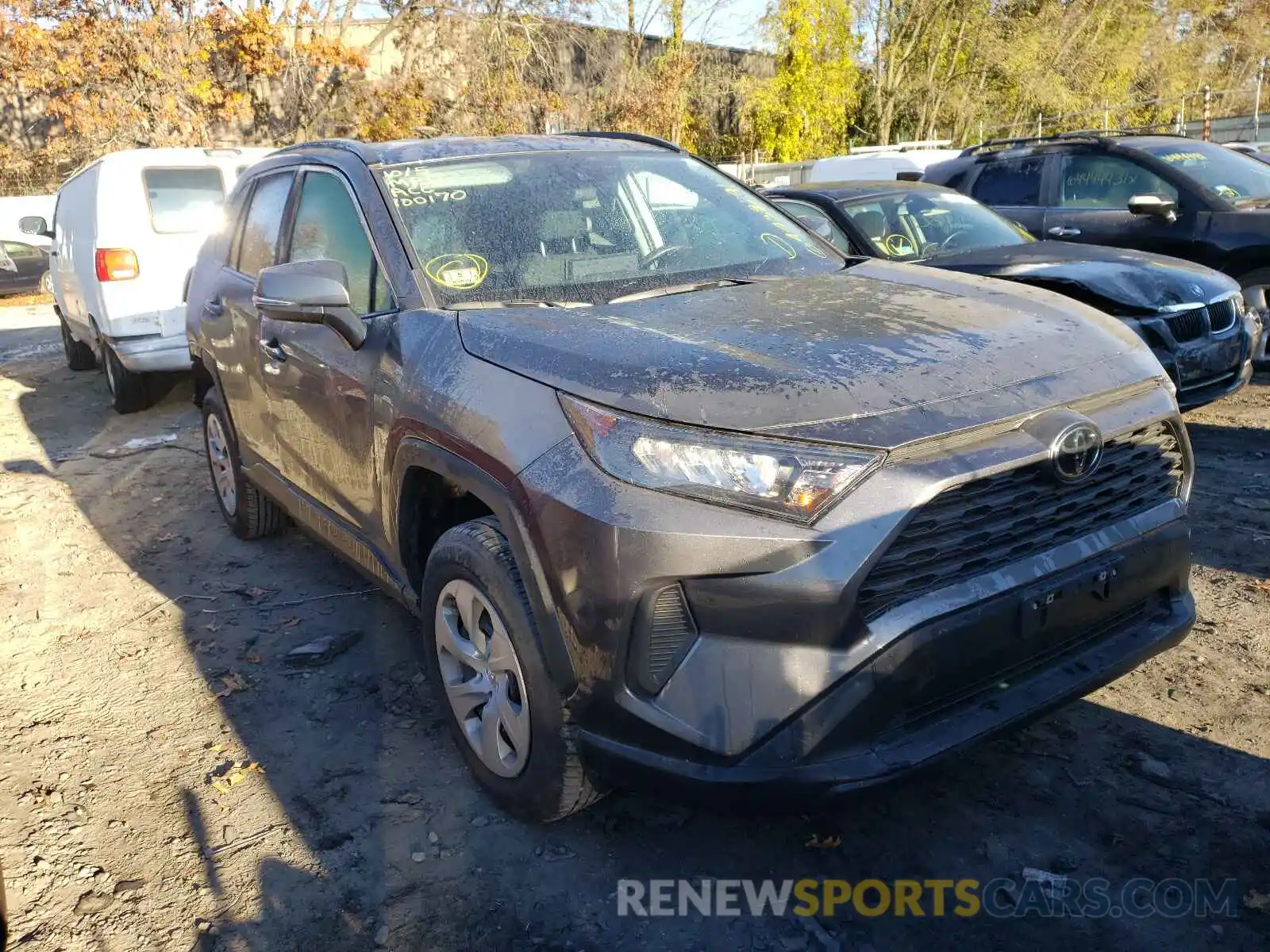 1 Photograph of a damaged car 2T3G1RFV0MC202682 TOYOTA RAV4 2021