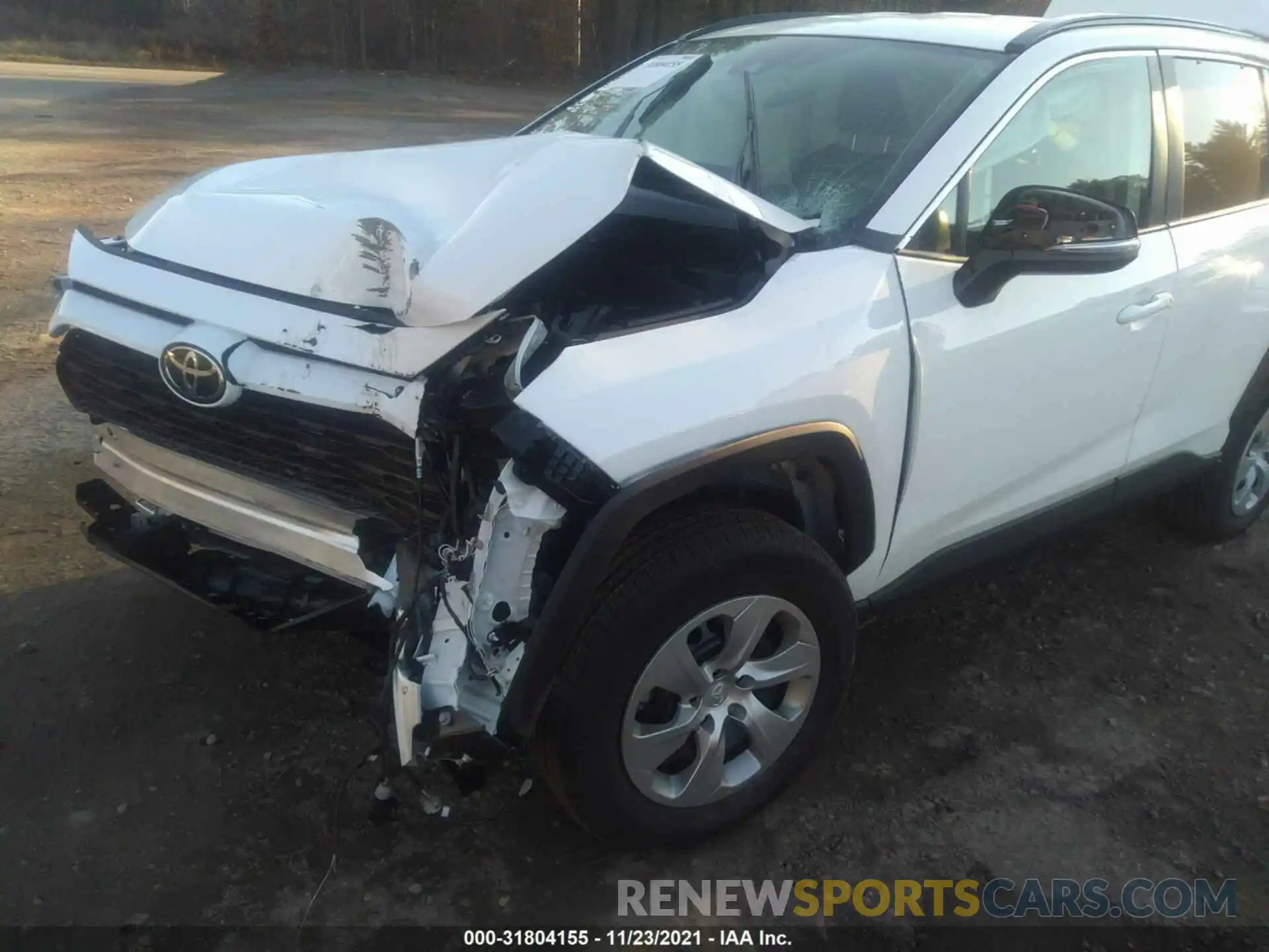 2 Photograph of a damaged car 2T3G1RFV0MW229685 TOYOTA RAV4 2021