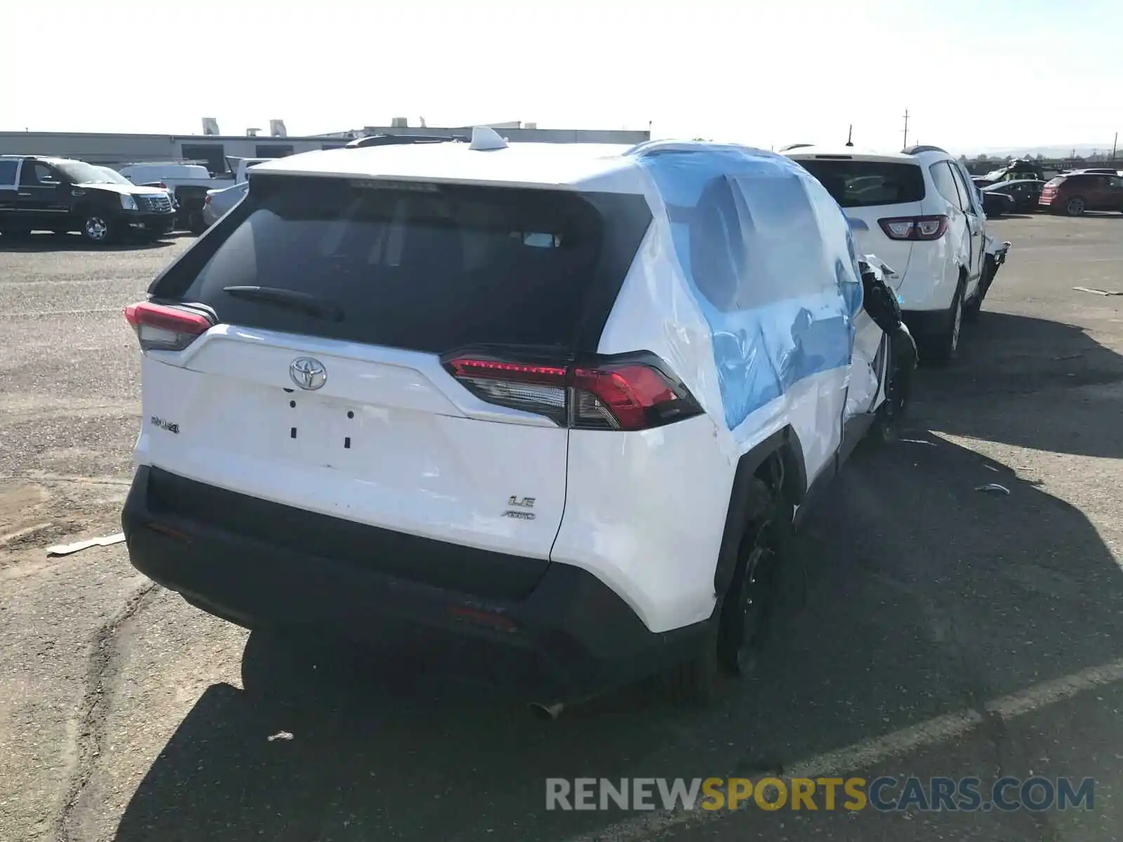 4 Photograph of a damaged car 2T3G1RFV1MC152665 TOYOTA RAV4 2021