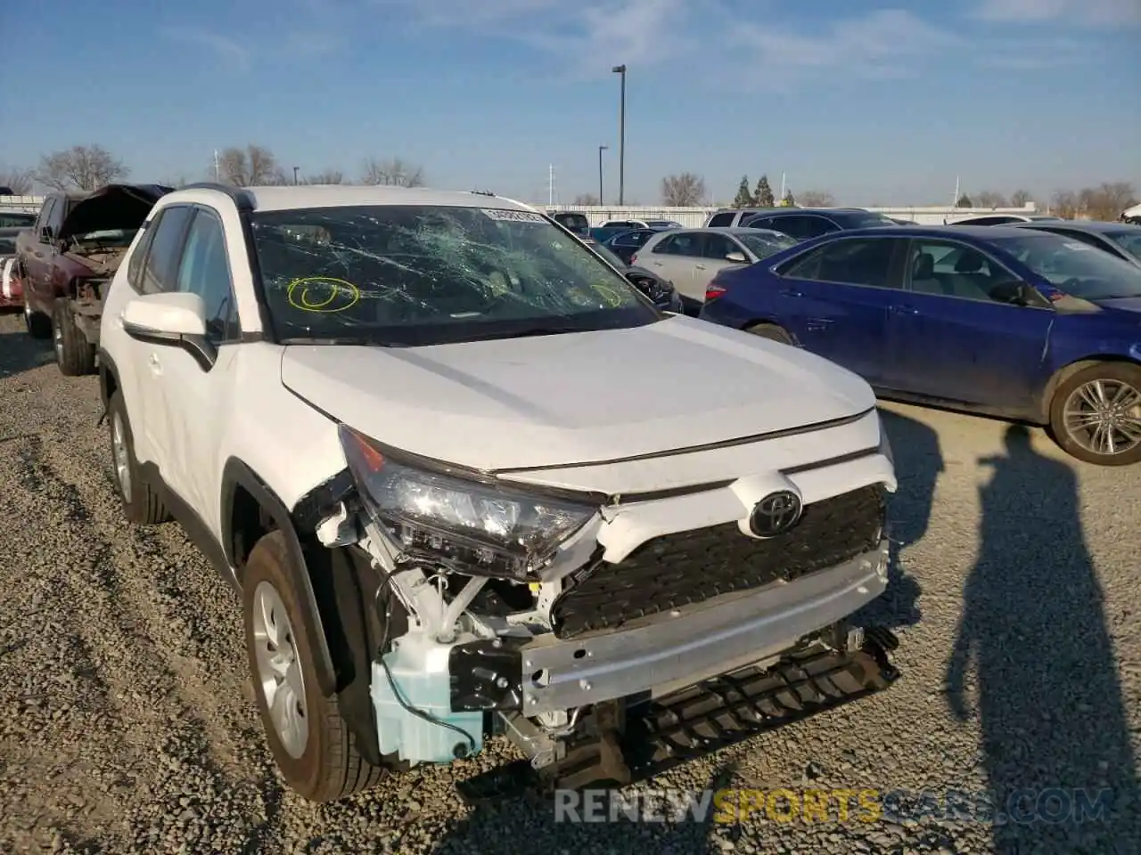 1 Photograph of a damaged car 2T3G1RFV1MC179171 TOYOTA RAV4 2021