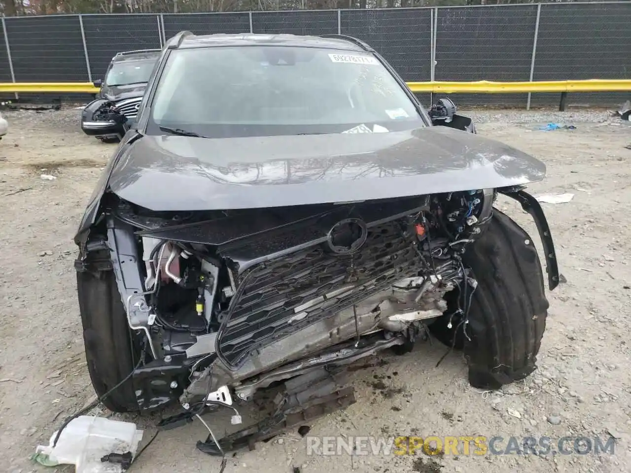 9 Photograph of a damaged car 2T3G1RFV1MC189358 TOYOTA RAV4 2021