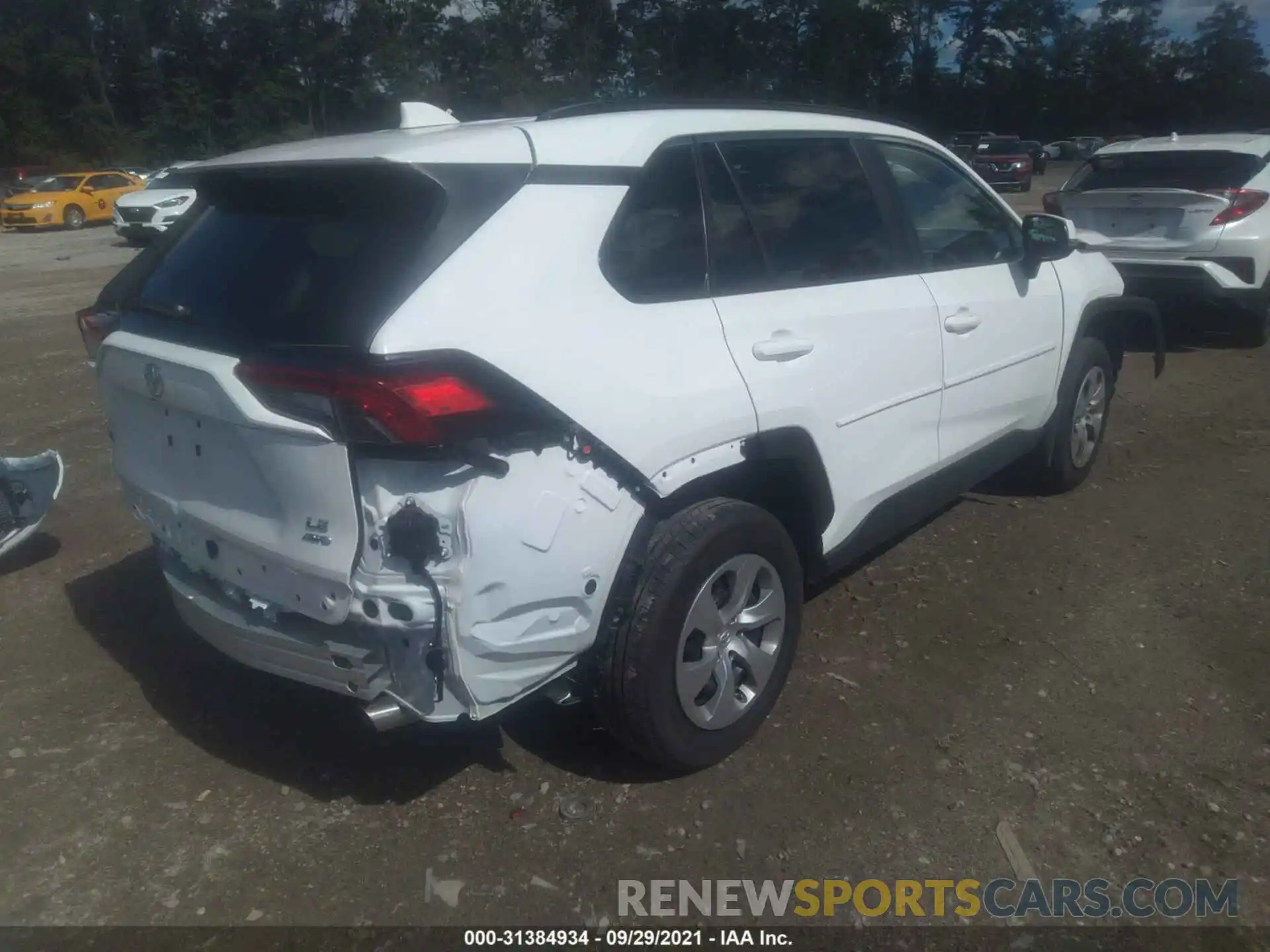 4 Photograph of a damaged car 2T3G1RFV1MC189666 TOYOTA RAV4 2021