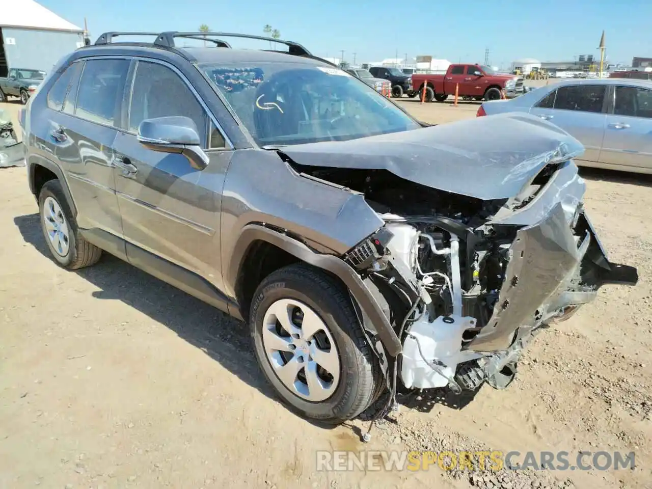 1 Photograph of a damaged car 2T3G1RFV1MC198514 TOYOTA RAV4 2021