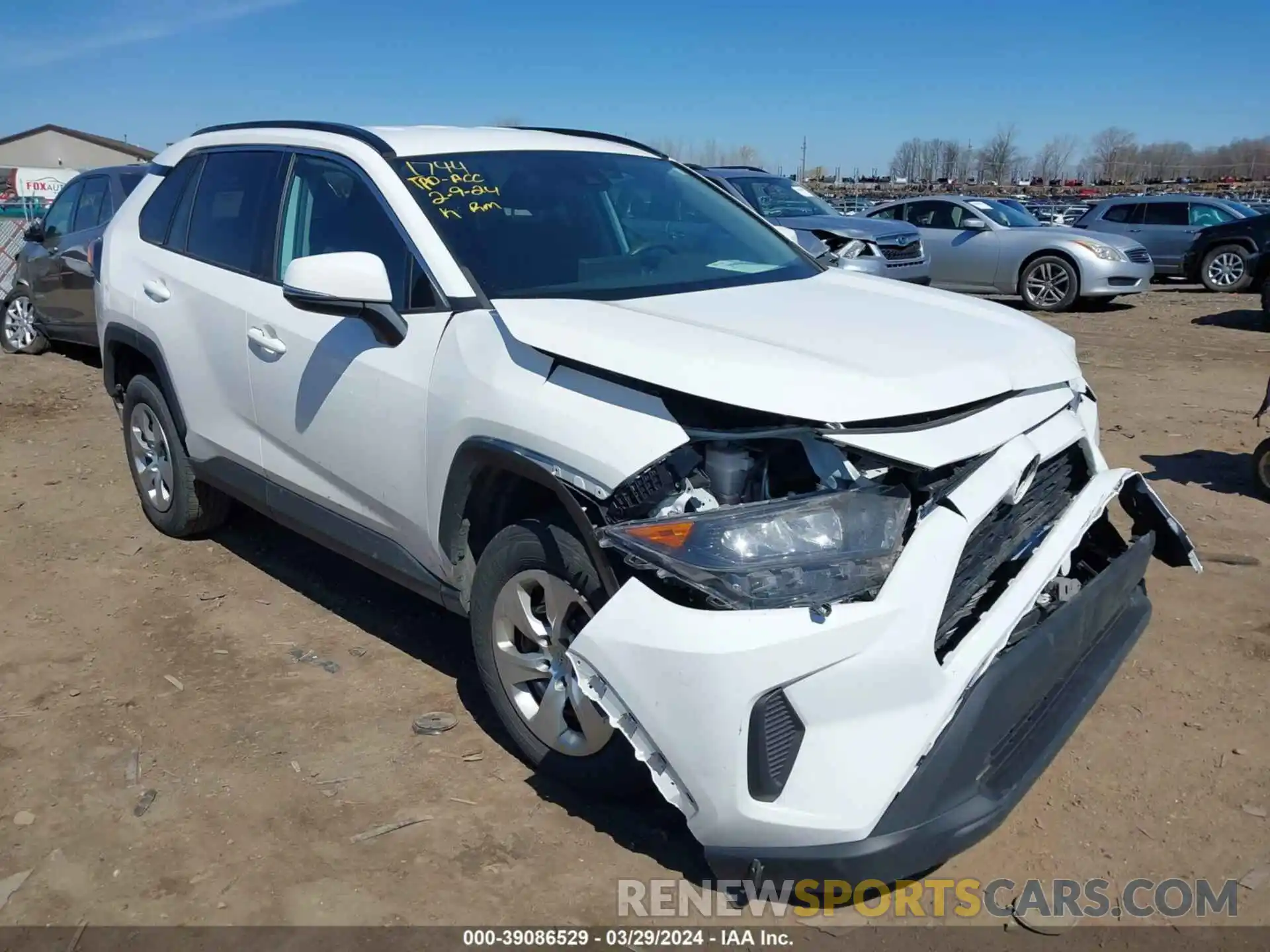 1 Photograph of a damaged car 2T3G1RFV1MW168766 TOYOTA RAV4 2021