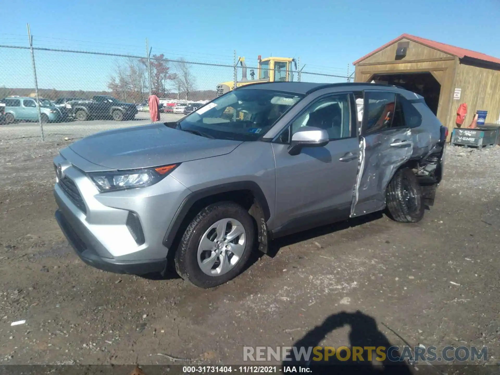 2 Фотография поврежденного автомобиля 2T3G1RFV2MC141738 TOYOTA RAV4 2021