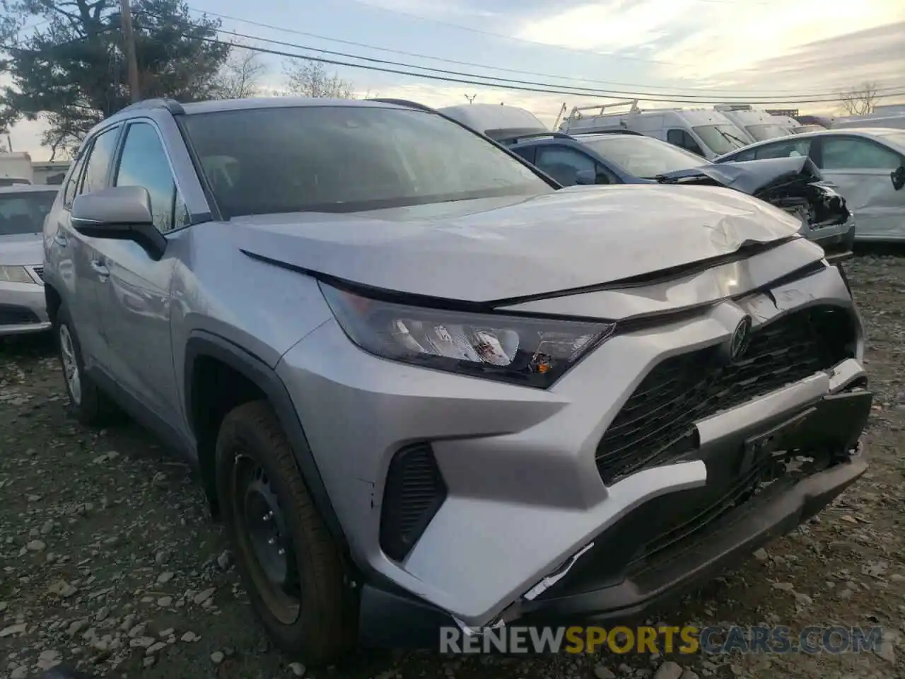 1 Photograph of a damaged car 2T3G1RFV2MC166400 TOYOTA RAV4 2021