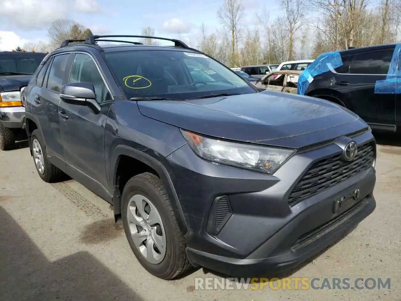 1 Photograph of a damaged car 2T3G1RFV2MC185416 TOYOTA RAV4 2021