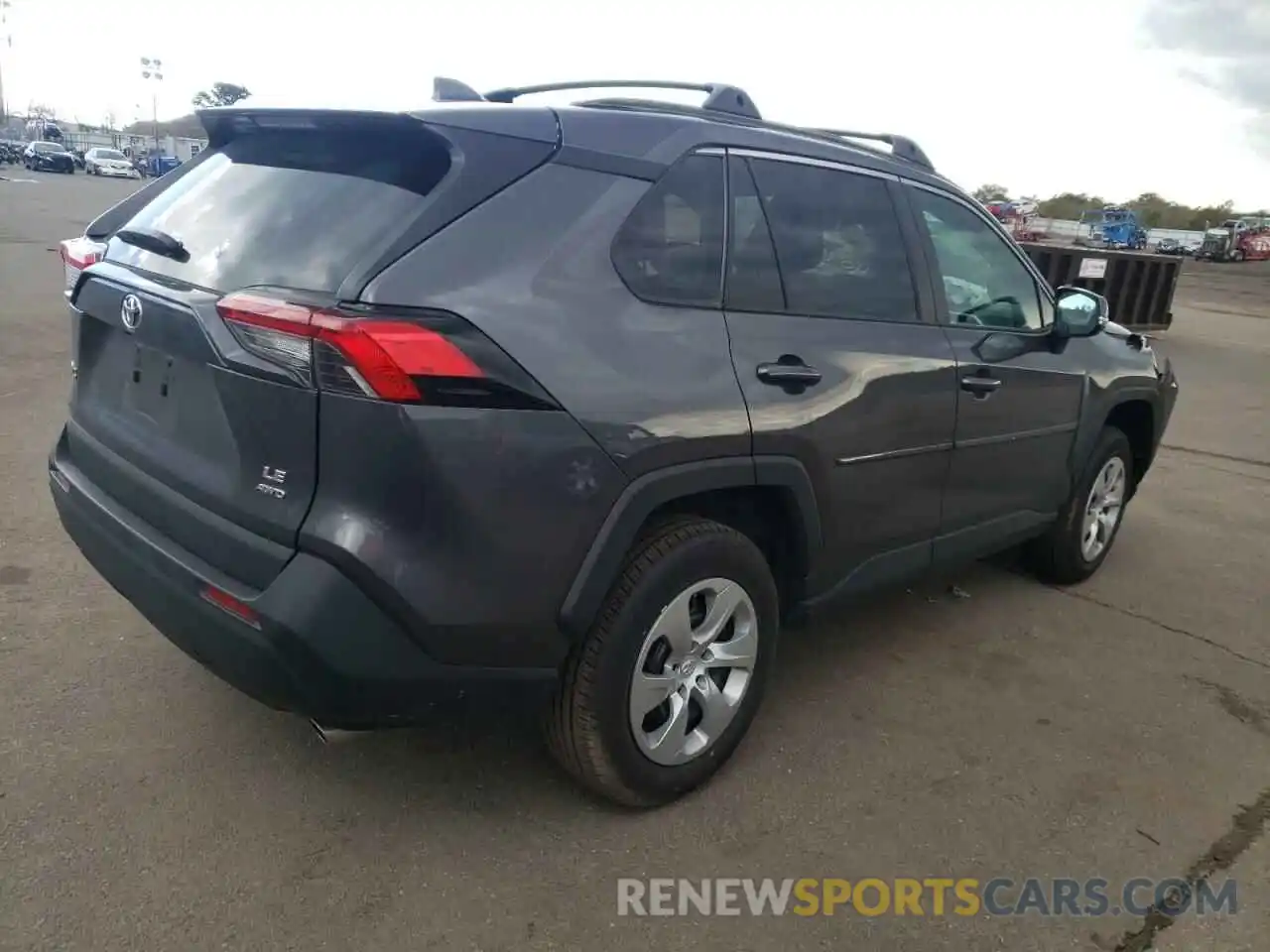 4 Photograph of a damaged car 2T3G1RFV2MC245159 TOYOTA RAV4 2021