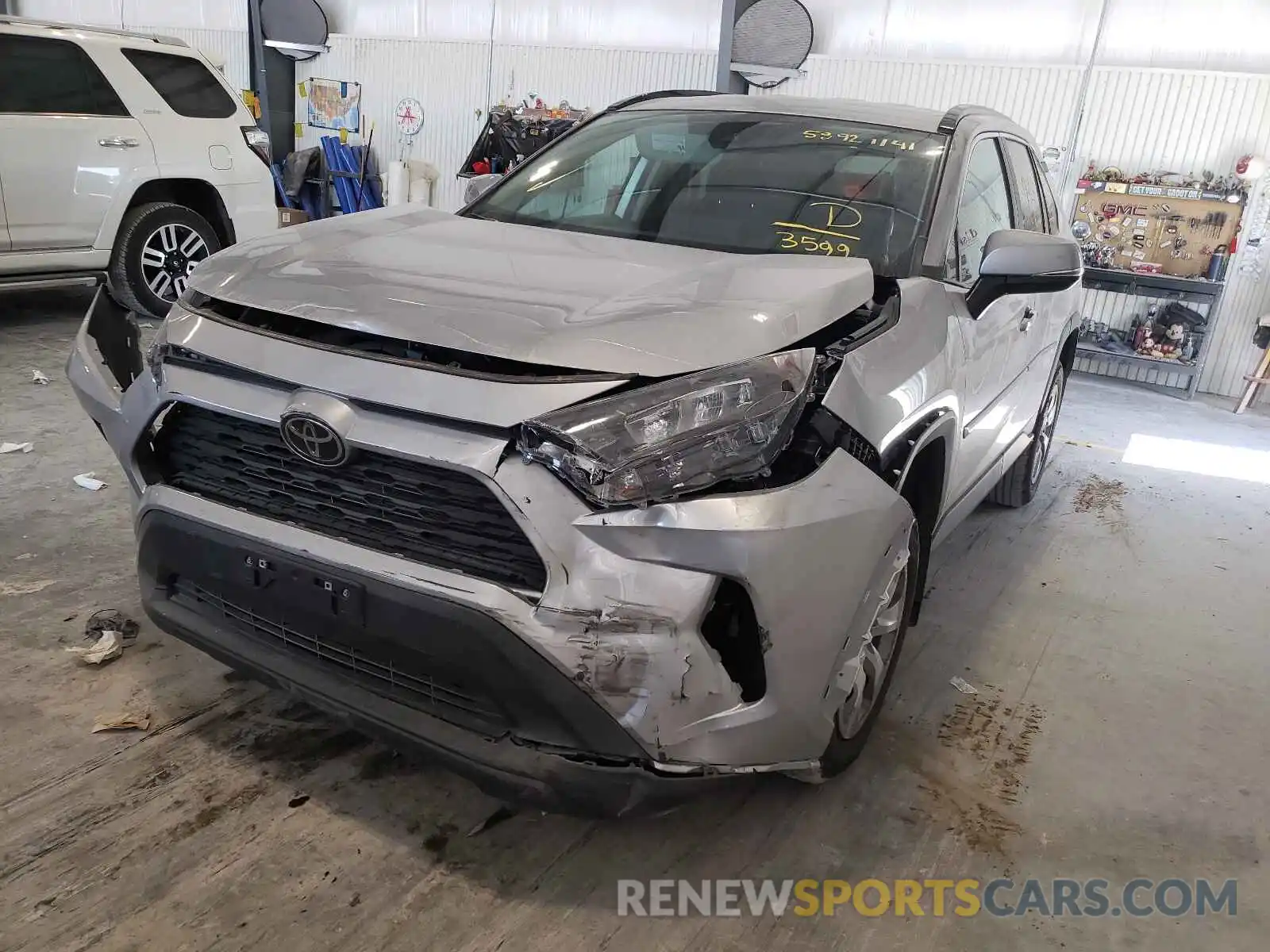 9 Photograph of a damaged car 2T3G1RFV3MC163599 TOYOTA RAV4 2021