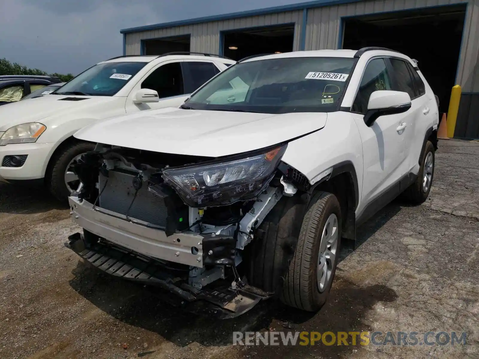 2 Фотография поврежденного автомобиля 2T3G1RFV3MC170133 TOYOTA RAV4 2021