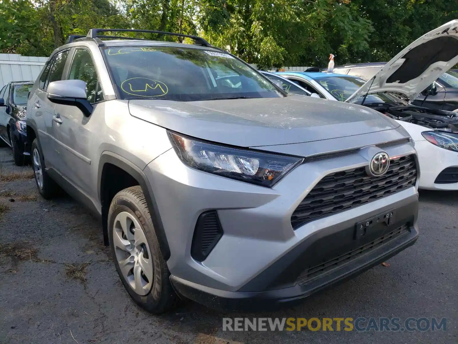 1 Photograph of a damaged car 2T3G1RFV3MC197879 TOYOTA RAV4 2021