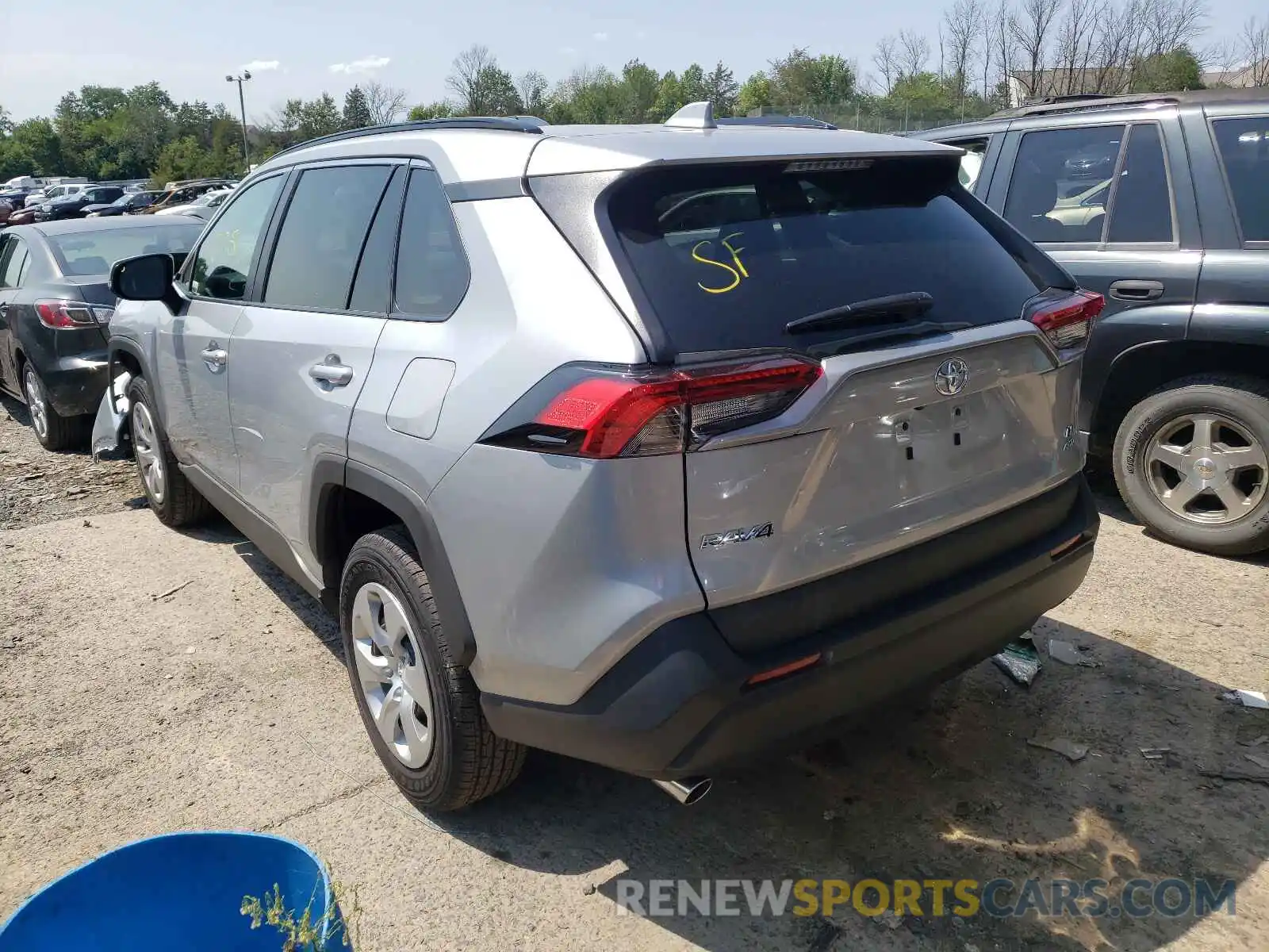 3 Photograph of a damaged car 2T3G1RFV3MW219247 TOYOTA RAV4 2021