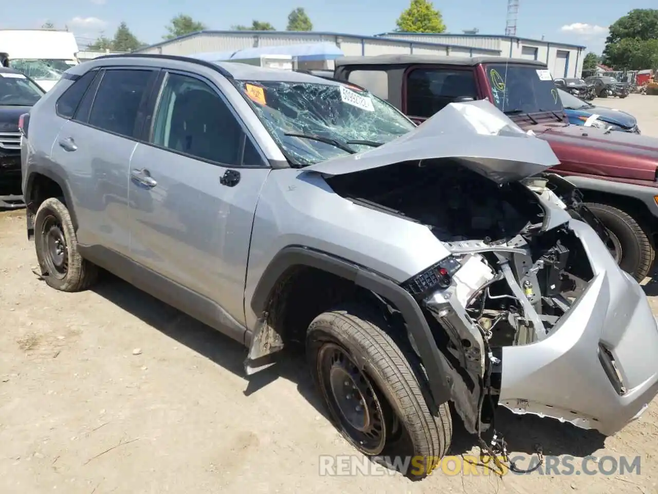 1 Photograph of a damaged car 2T3G1RFV3MW221399 TOYOTA RAV4 2021