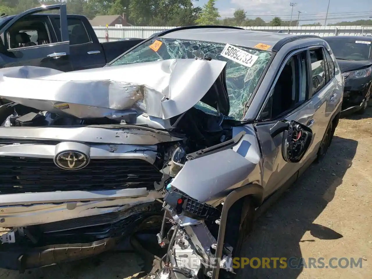 2 Photograph of a damaged car 2T3G1RFV3MW221399 TOYOTA RAV4 2021